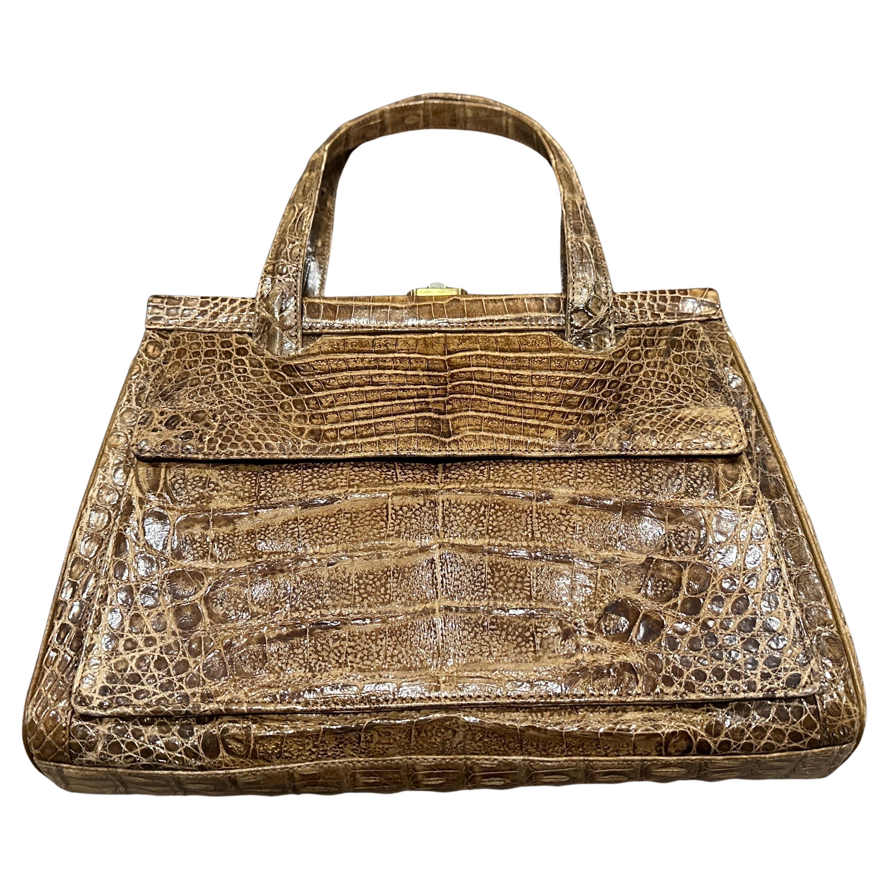 1950s Borsa di alta qualità in pelle marrone chiaro italiana con manico Top-Light in vendita