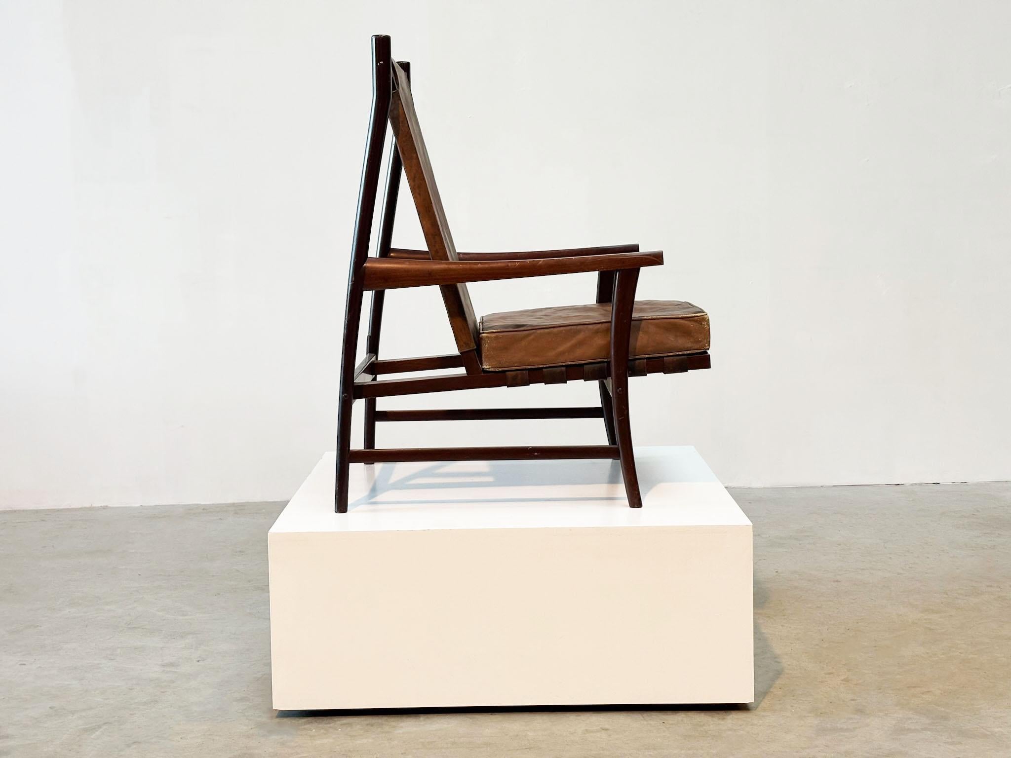 Chaise longue brésilienne à dossier haut des années 1950 en vente 5