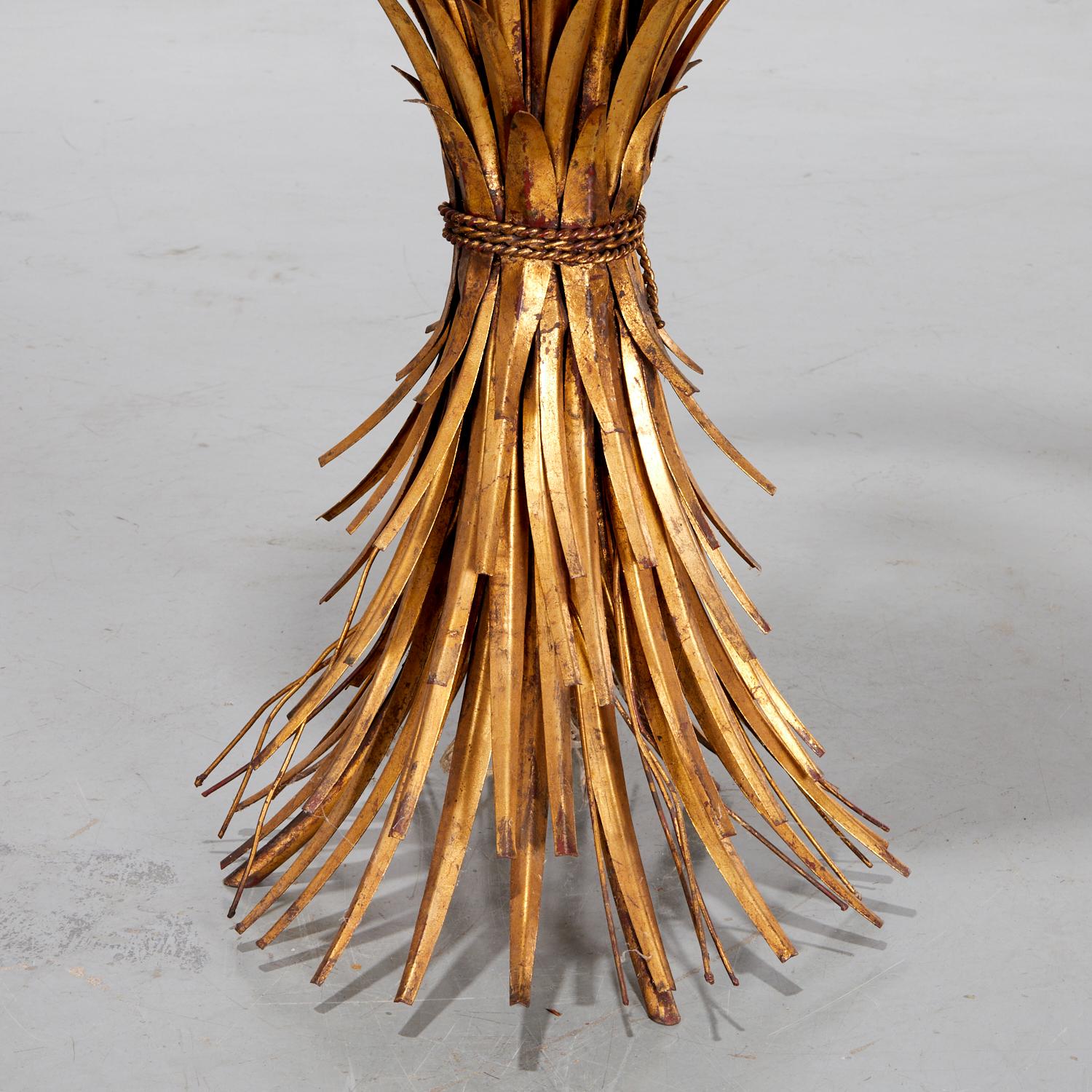 1950's Hollywood Regency Vergoldete Metall Wheatsheaf Stehlampe von Marbro Lamp Co. USA im Angebot 2