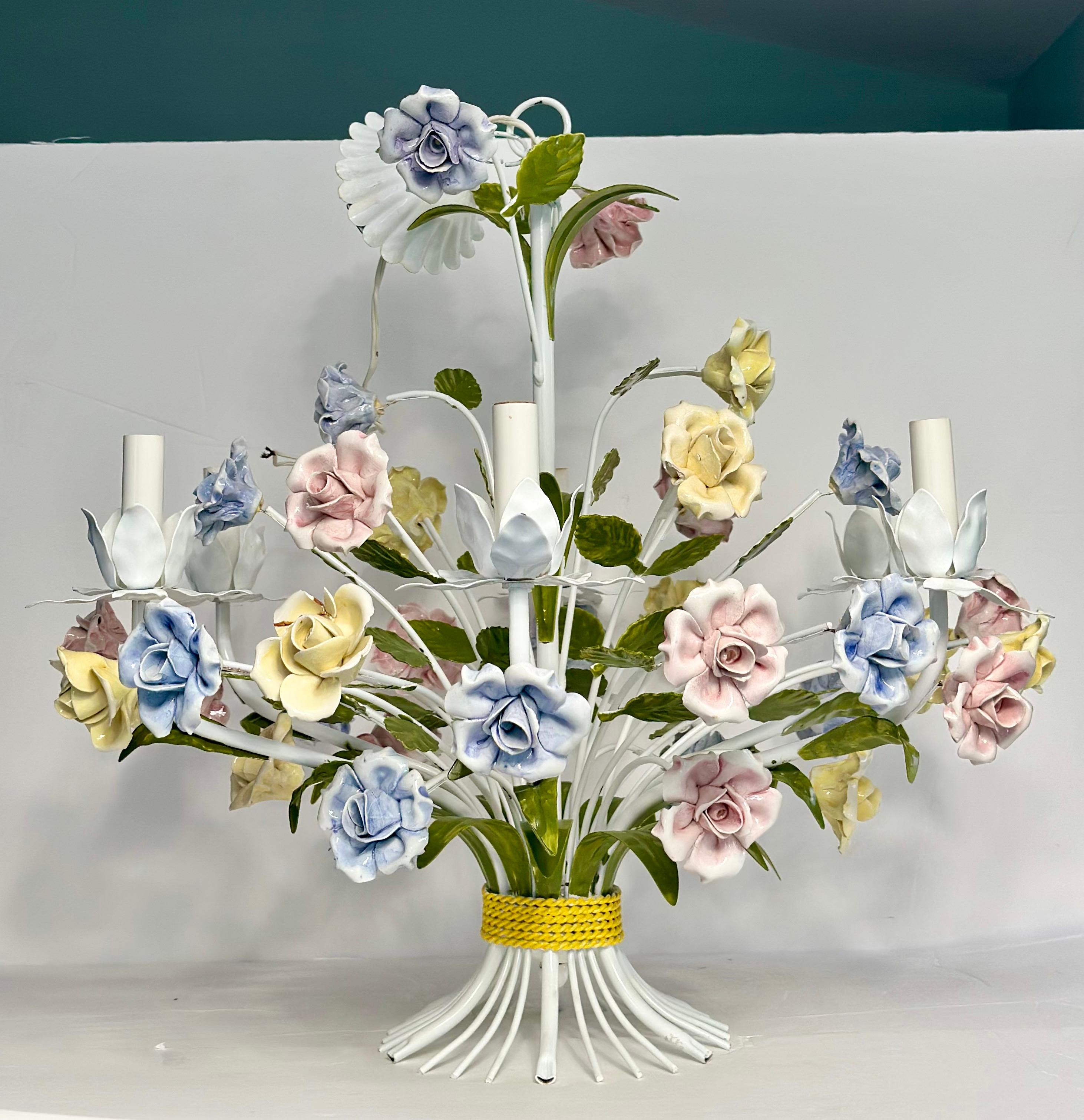 1950s Hollywood Regency Italian Floral Pastel Tole Chandelier Six Heads In Good Condition For Sale In Farmington Hills, MI