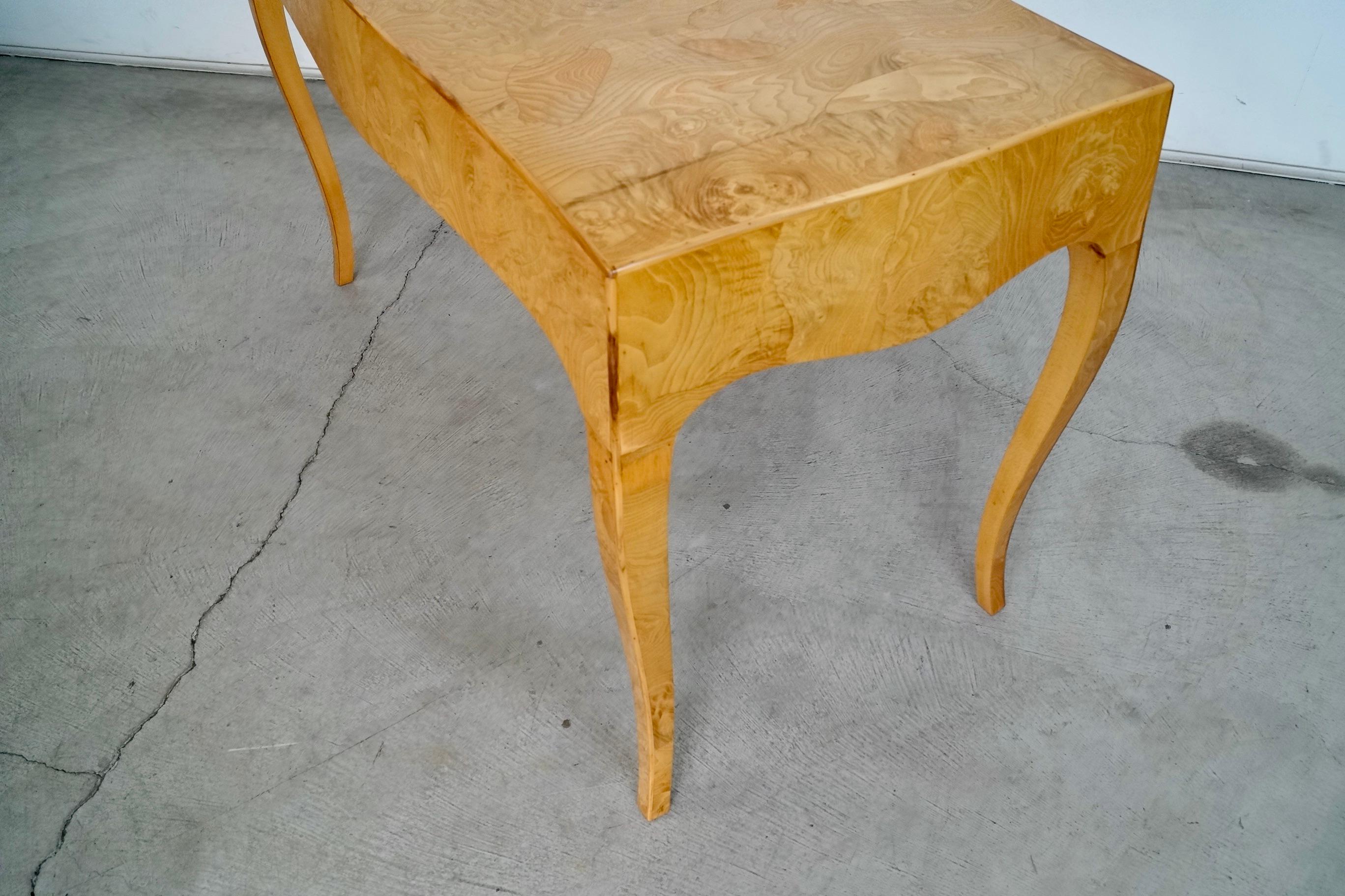 1950's Hollywood Regency Italian Oyster Patchwork Burl Wood Desk 15