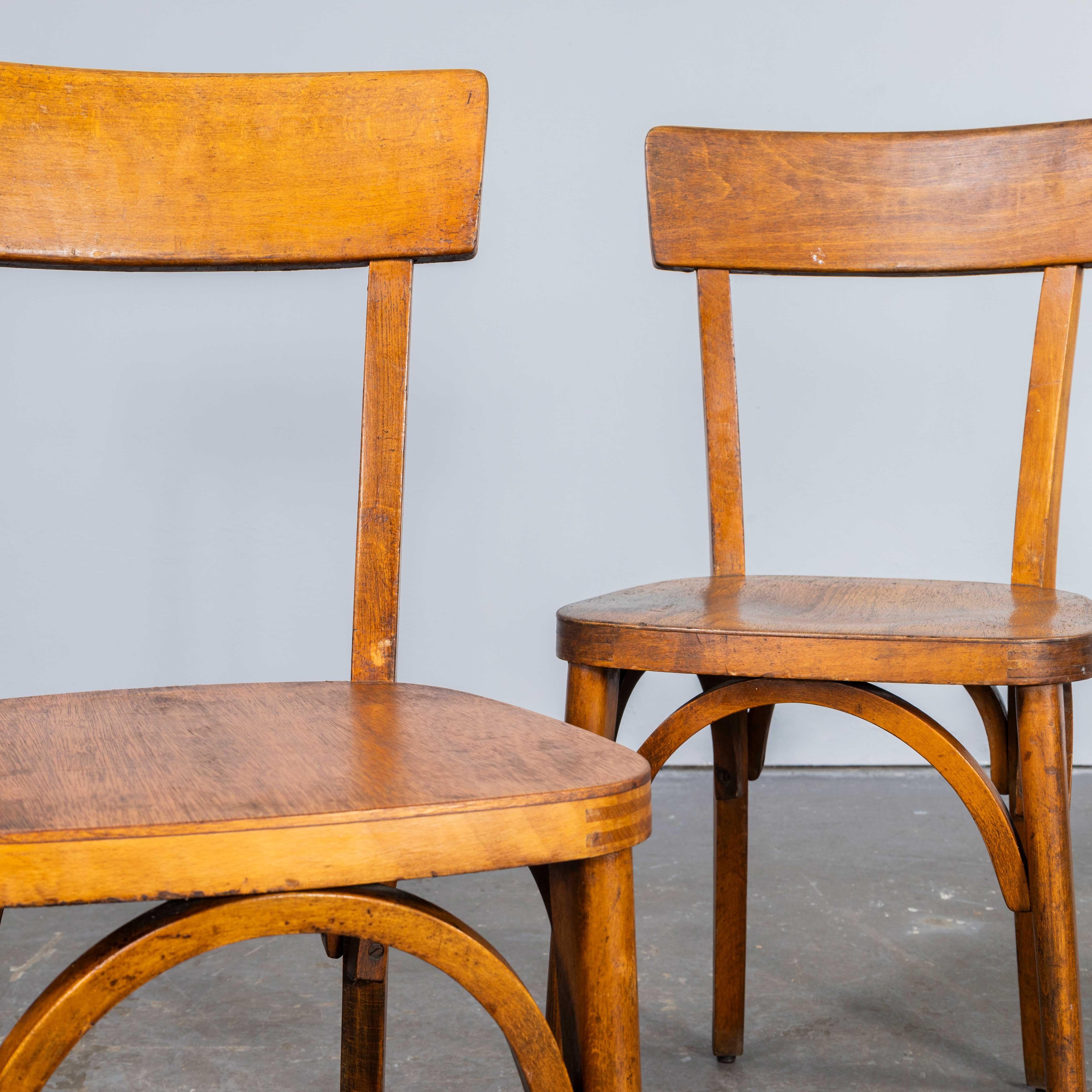 1950's Honey Farbe Baumann Bugholz Esszimmerstühle - Satz von neun im Angebot 1