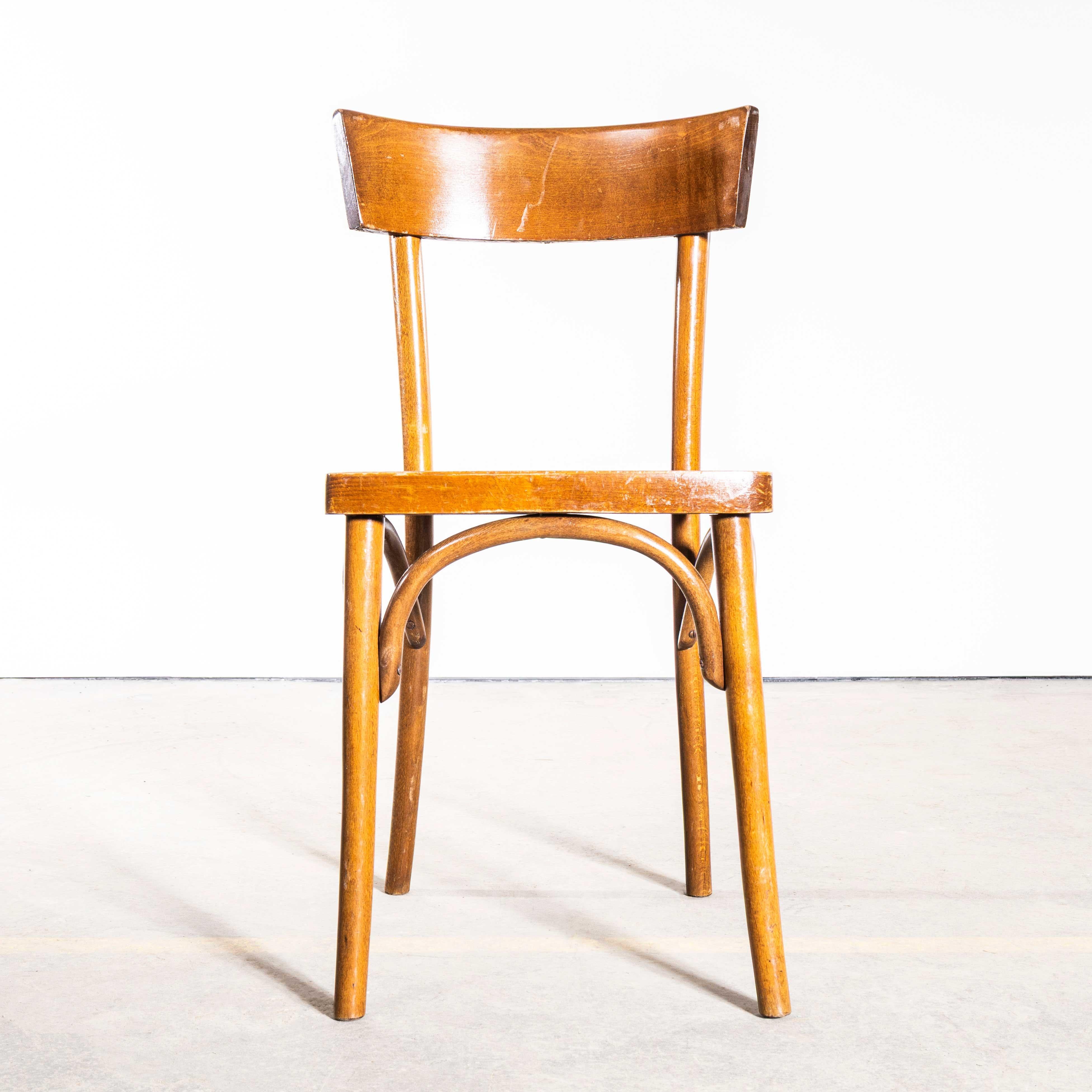Sedie da pranzo Baumann a barra singola in legno bentwood degli anni '50 color miele - Buona quantità AV One in vendita 2