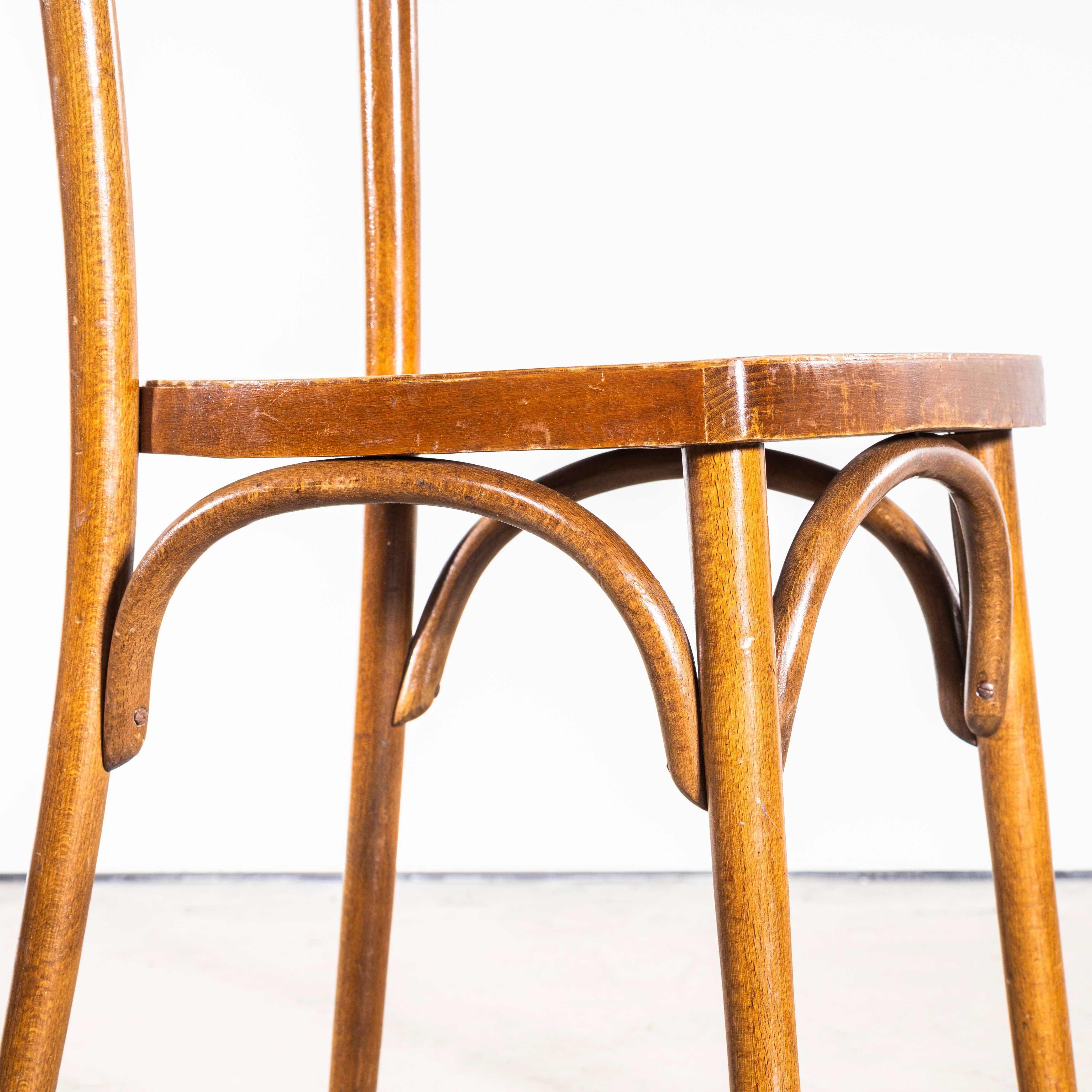 Sedie da pranzo Baumann a barra singola in legno bentwood degli anni '50 color miele - Buona quantità AV One in vendita 3