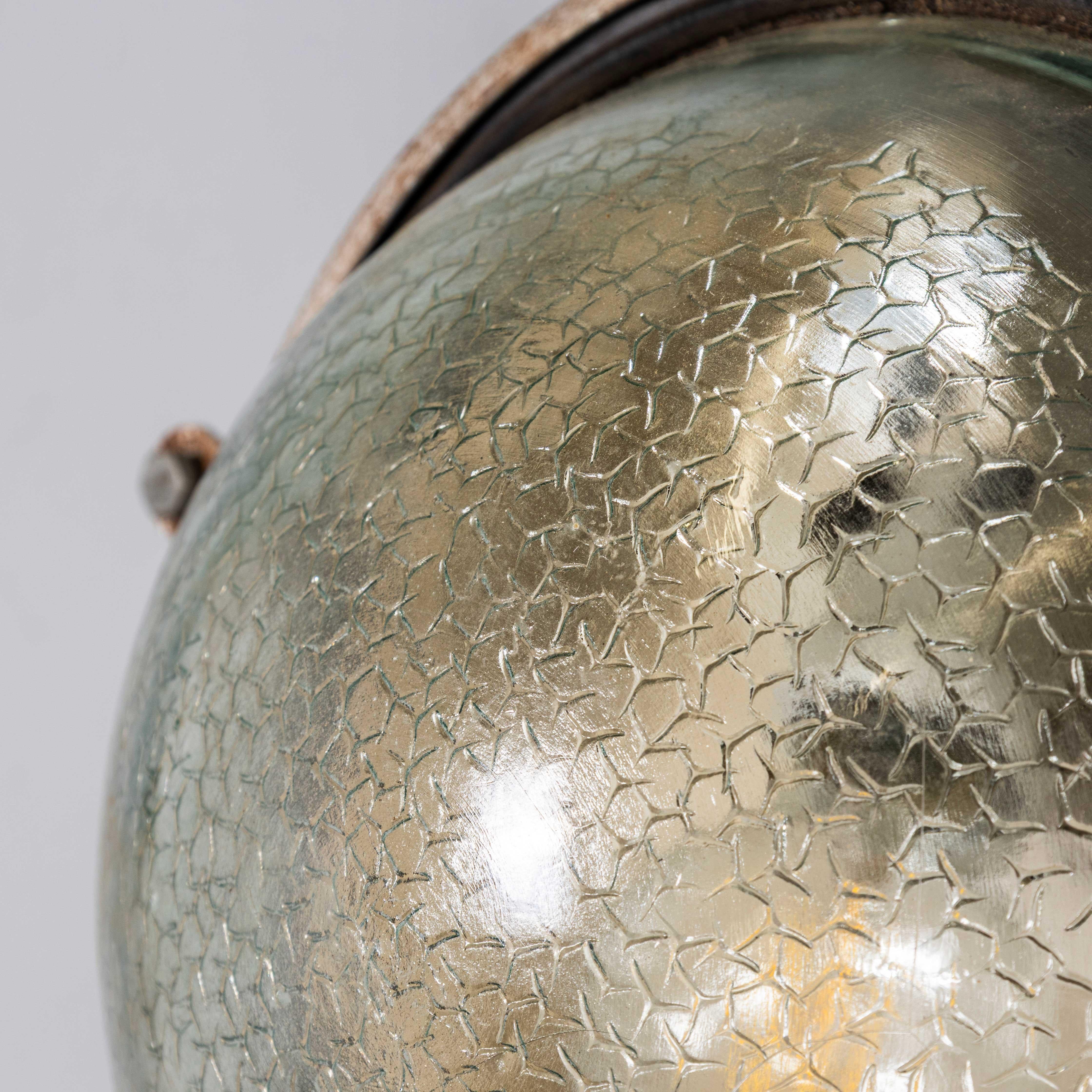 1950's Honeycomb Patterned Bulk Head Ceiling Or Wall Lamps - Pair For Sale 6