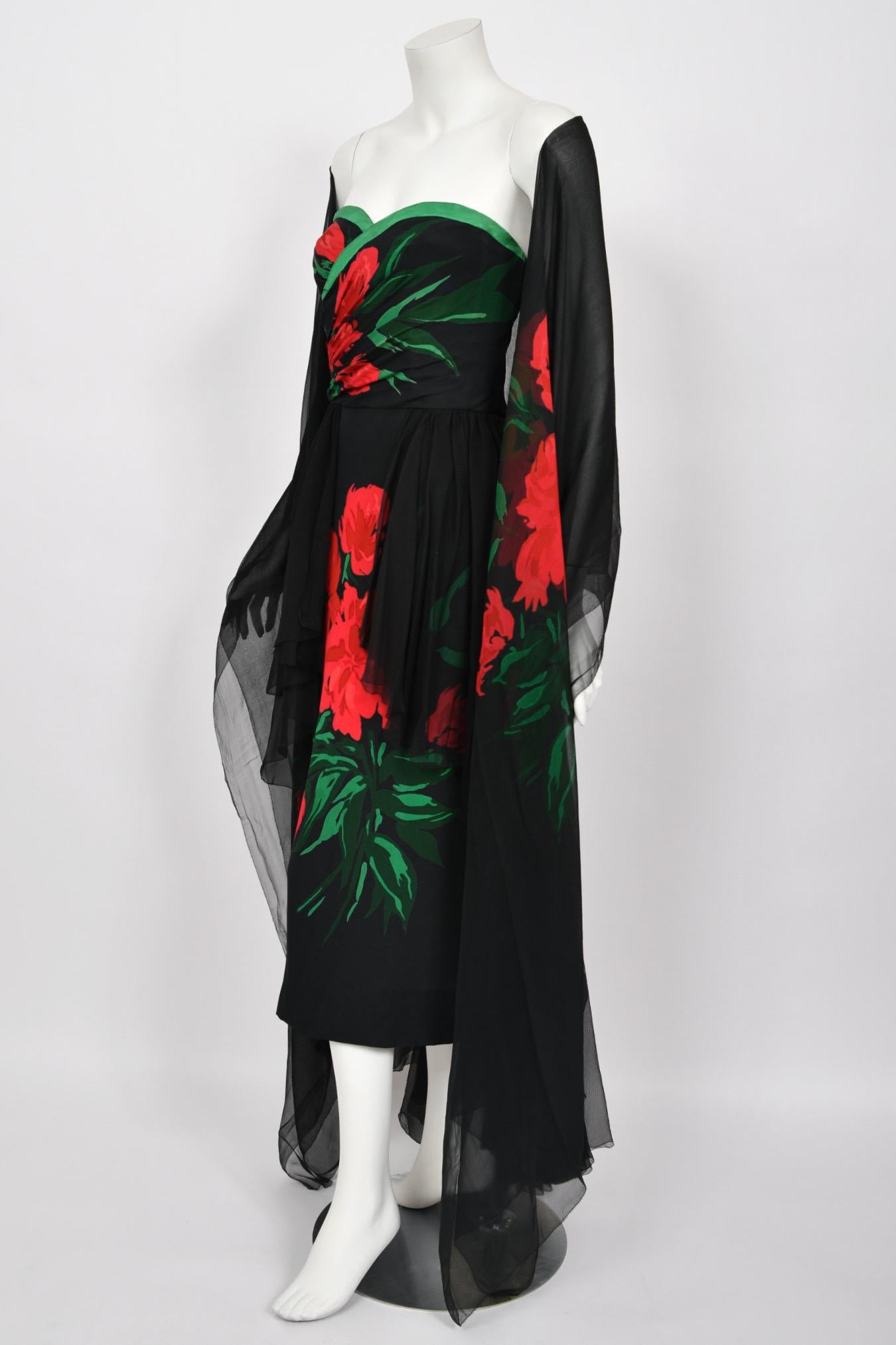 1950's Howard Greer Couture Red Roses Print Silk Strapless High-Low Gown & Shawl For Sale 5