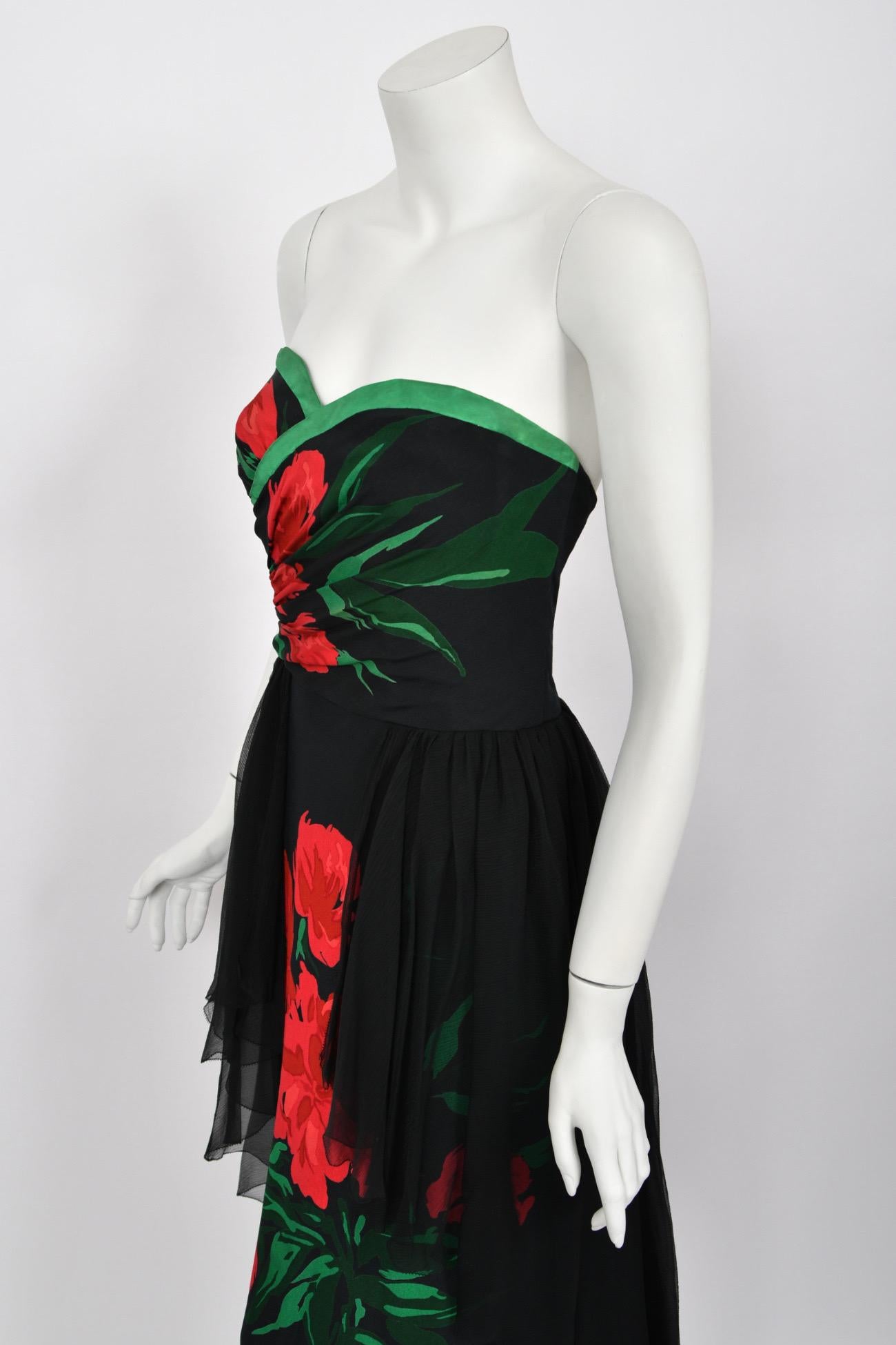 1950's Howard Greer Couture Red Roses Print Silk Strapless High-Low Gown & Shawl For Sale 6