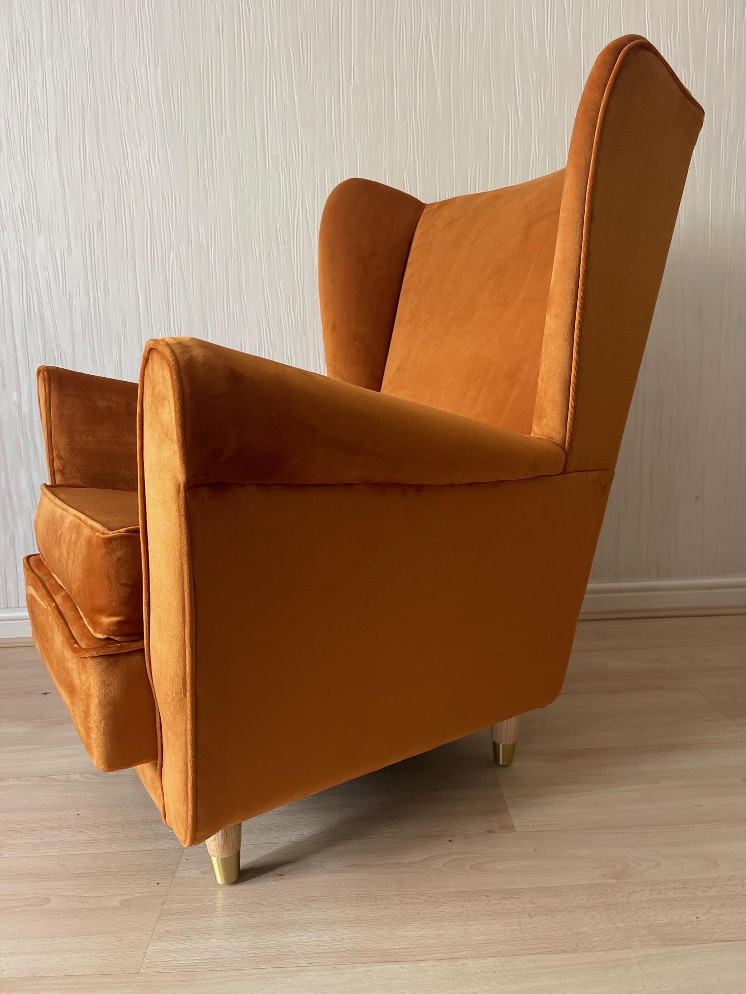 Original 1950's Howard Keith Wingback Armchair in Burnt Orange Velvet



Welcome to The Rare Chair Company, your premier destination for meticulously restored vintage furniture. As a small artisan family business, we take immense pride in curating