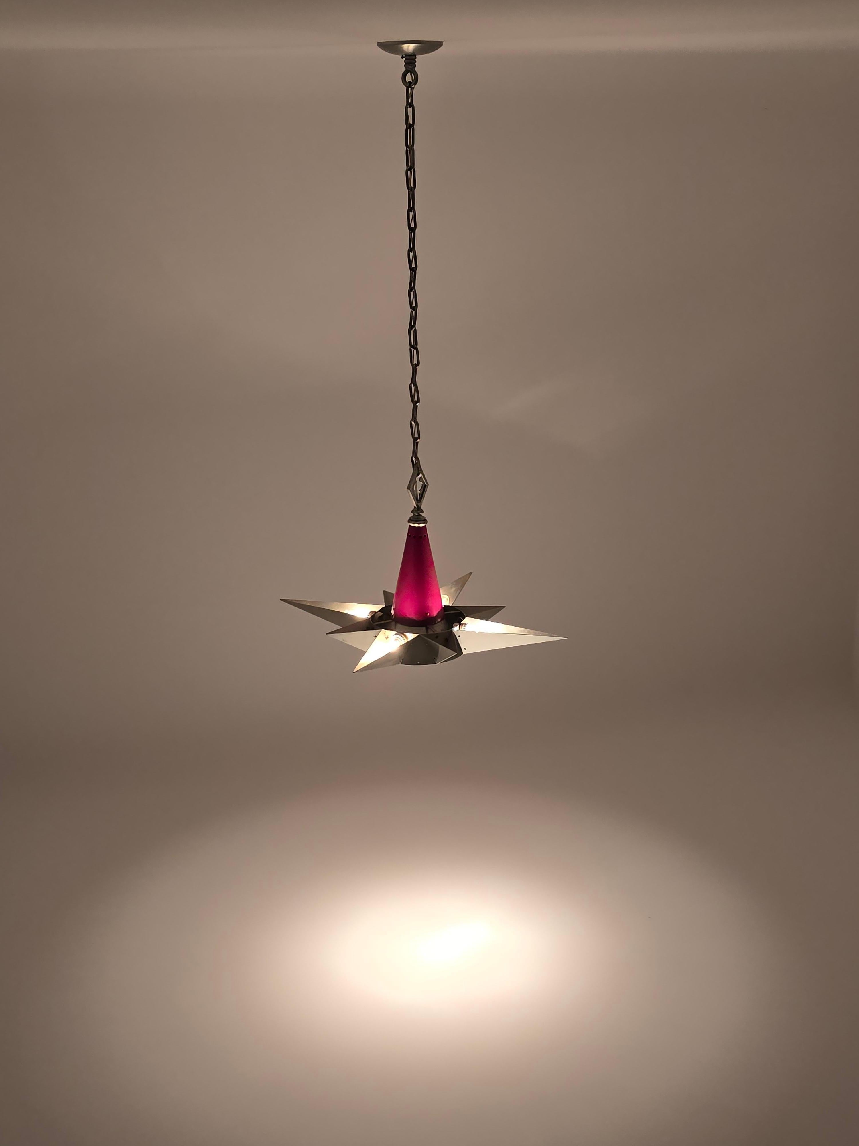1950s  Huge Church Star Shaped Pendant  with 5 lights In Good Condition For Sale In St- Leonard, Quebec