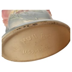 Vaso rosa Hull Pottery del 1950 Art Deco a doppio manico