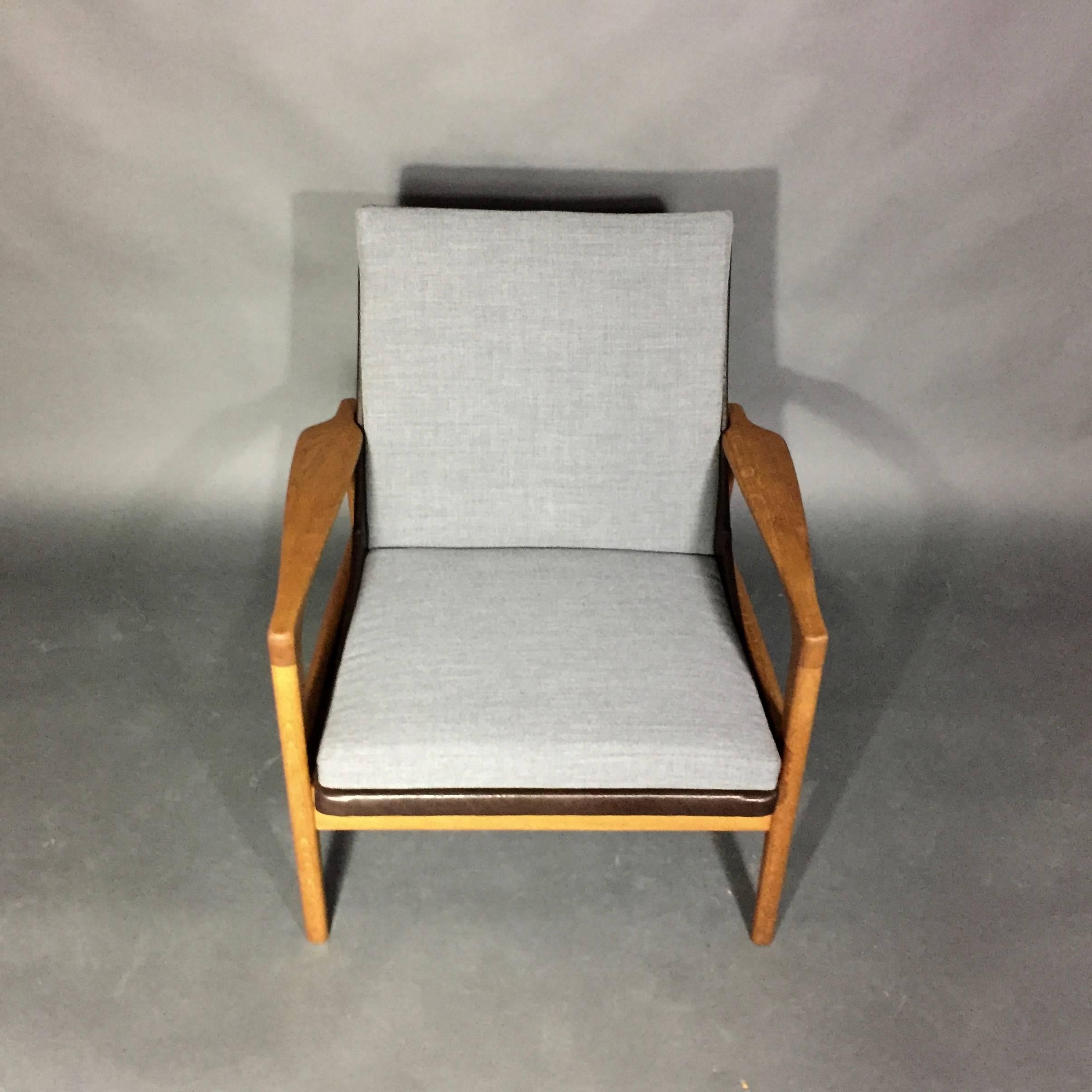 Leather 1950s Ib Kofod-Larsen Attributed Lounge Chair, AB Trensums, Sweden For Sale