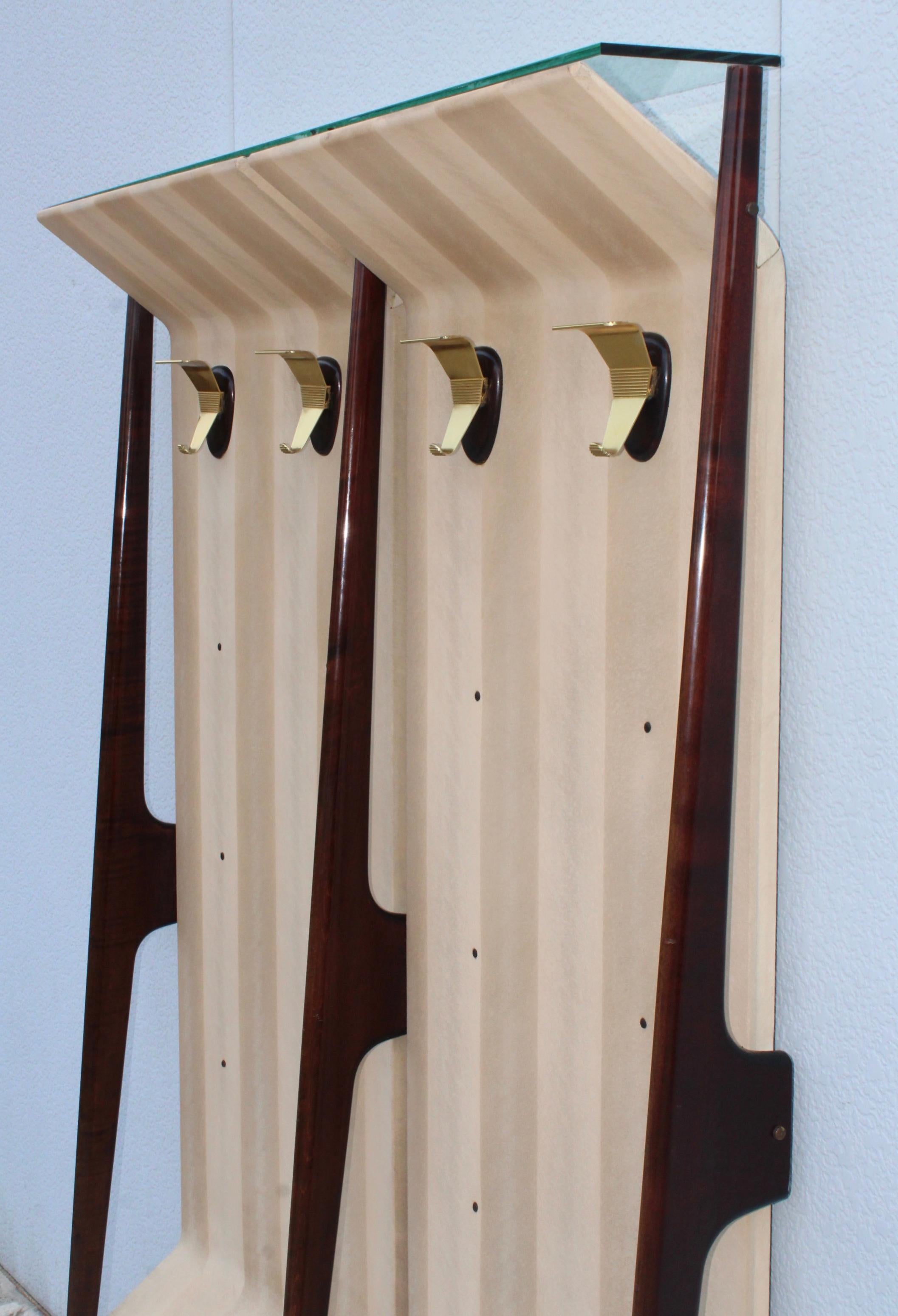 1950s Ico Parisi Attributed Wall-Mounted Coat Rack In Good Condition In New York, NY