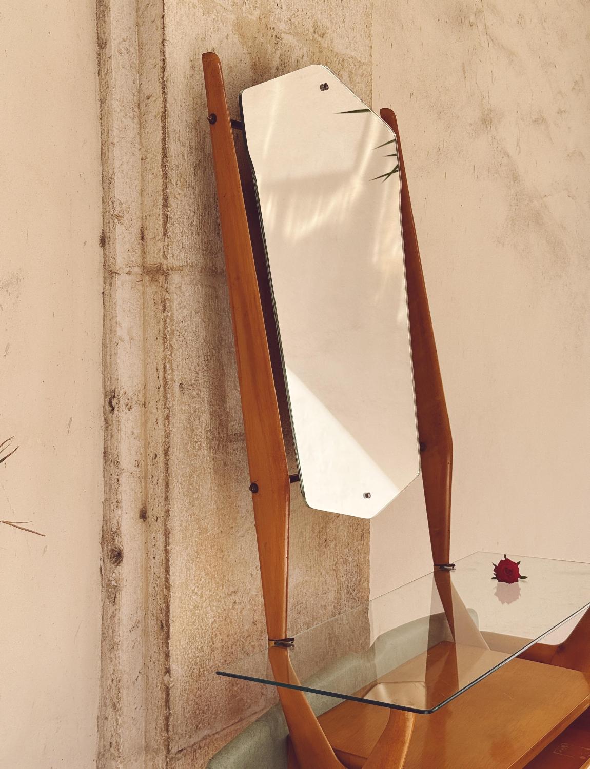 1950s Ico Parisi Vanity Dressing Table In Good Condition For Sale In Florence, Tuscany