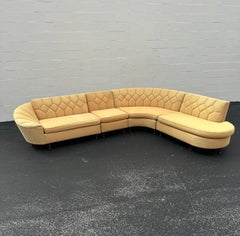 1950s Immaculate Yellow Boucle Style Quilted Serpentine Curved Modular Sectional