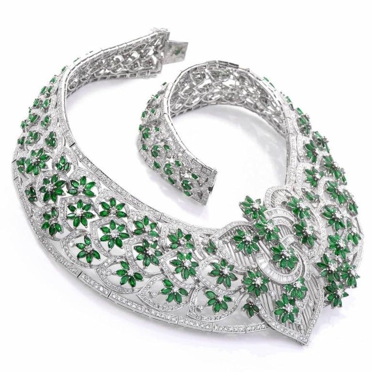 Retro 1950s Impressive Lace Deco Design Diamond Emerald Necklace For Sale