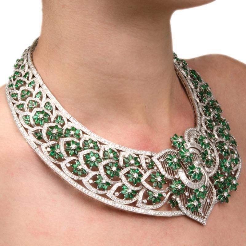 1950s Impressive Lace Deco Design Diamond Emerald Necklace For Sale 1