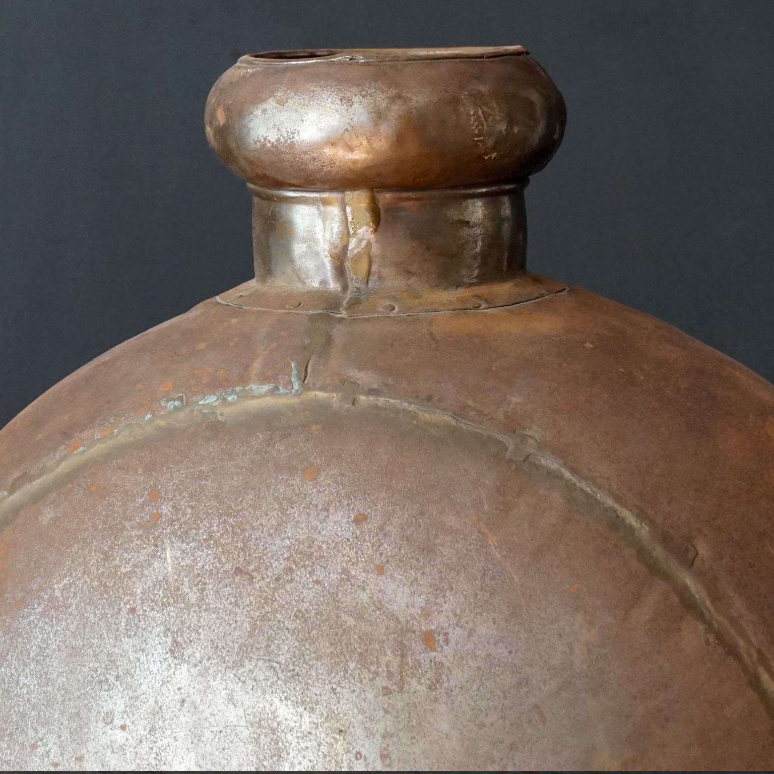 1950s Indian Hand-Hammered Large Metal Water Jug or Bottle with Wooden Cork For Sale 3