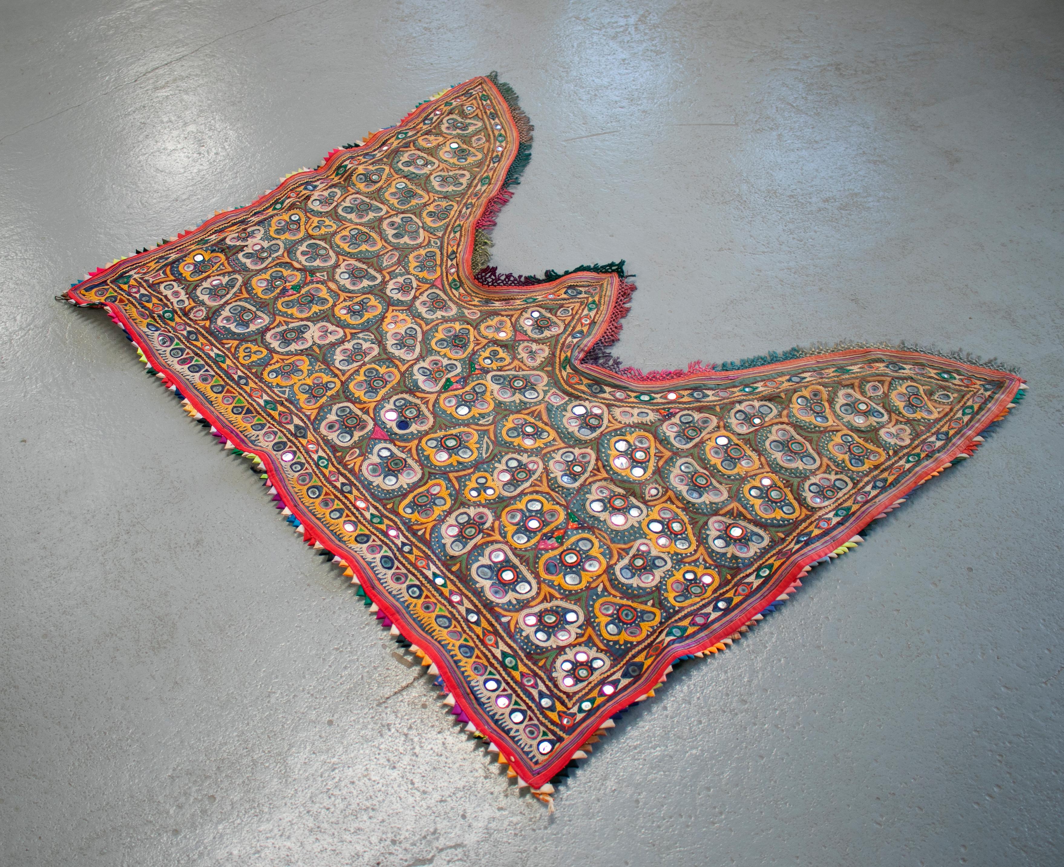 20th Century 1950s Indian Hand Sewn Silk Patchwork Wedding Decoration with Vibrant Colors For Sale