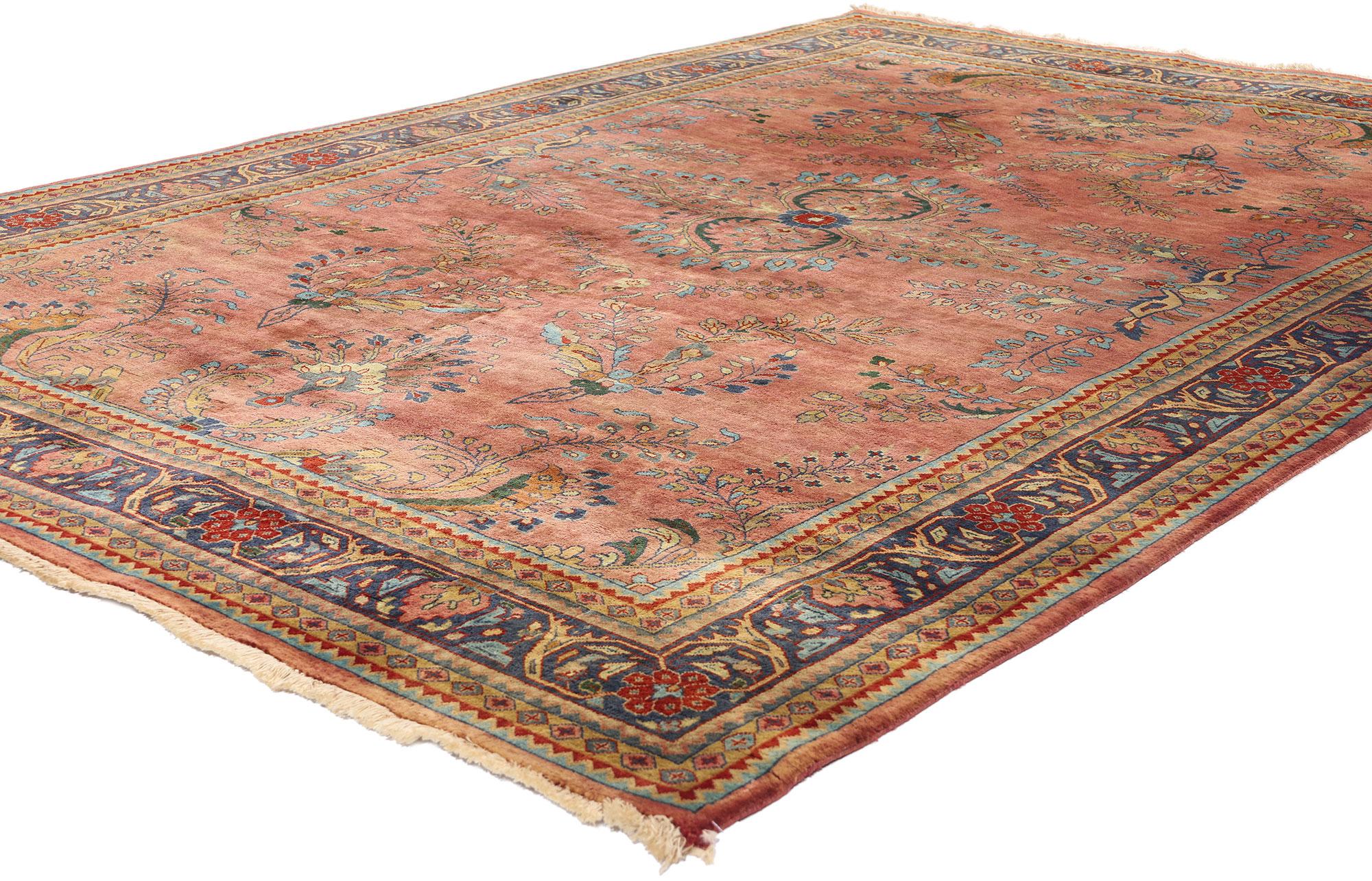 79209 Tappeto Sarouk indiano vintage, 06'00 x 08'10. Tessuto nel cuore dell'India della metà del XX secolo, questo tappeto Sarouk vintage in lana annodata a mano è un tributo luminoso alla grandezza dei suoi antenati persiani e riflette l'estetica