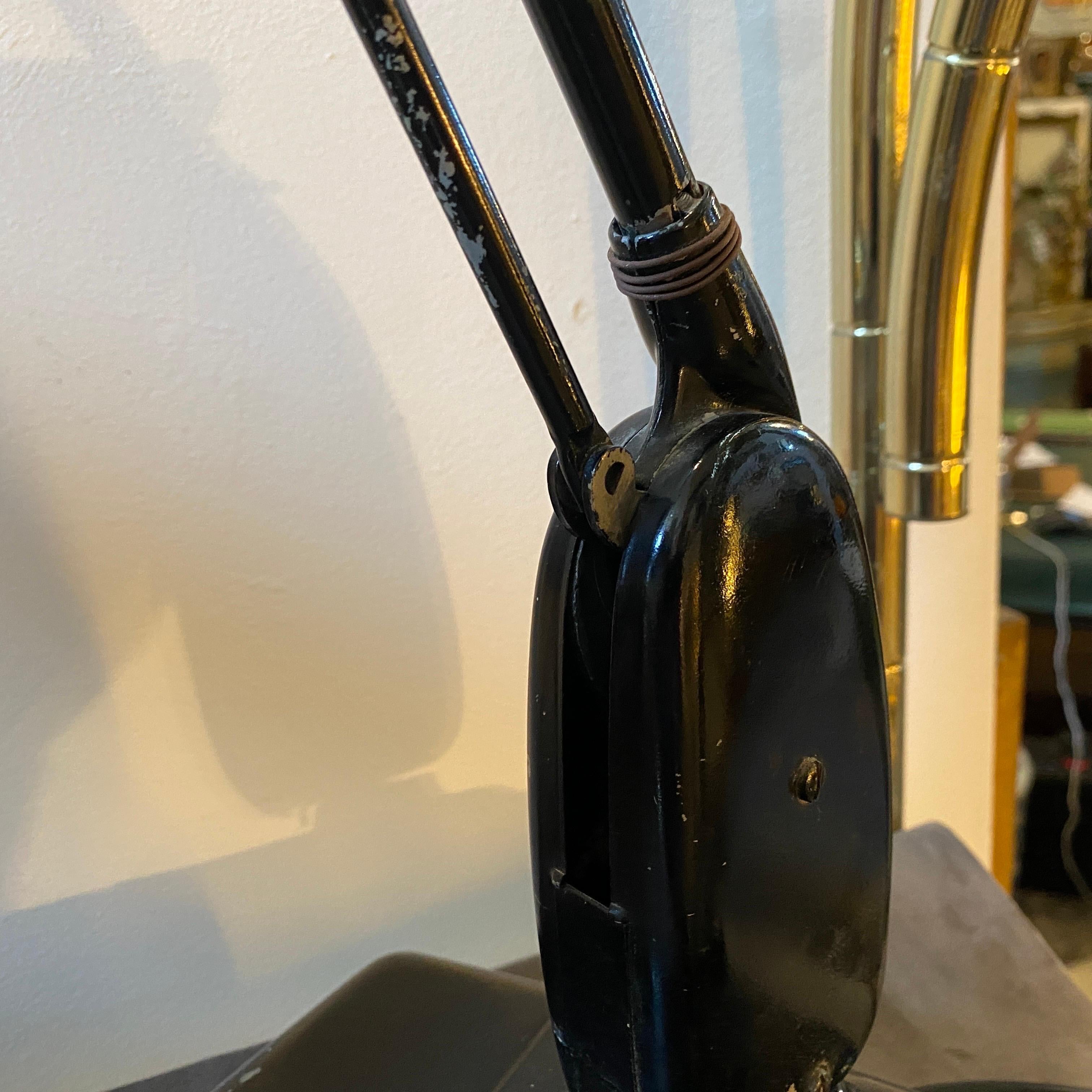 A 1950s Industrial American Table Lamp by Dazor For Sale 3
