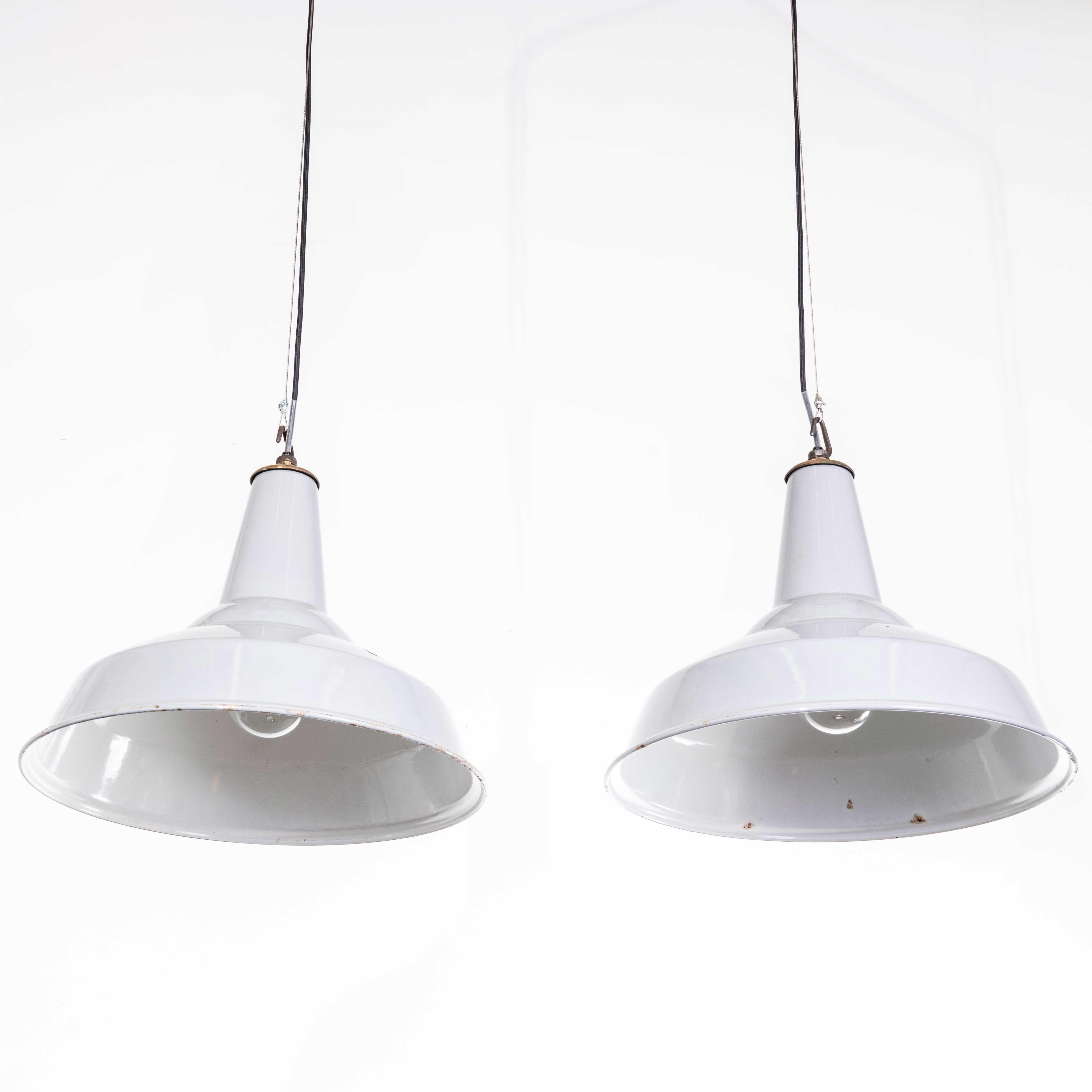 1950’s Industrial Benjamin Enamelled Pendant Lamps 16 Inch – Pair
1950’s Industrial Benjamin Enamelled Pendant Lamps 16 Inch – Pair. Benjamin was arguably the market leader in industrial lighting in the 1930’s through to 1960’s. Their main market