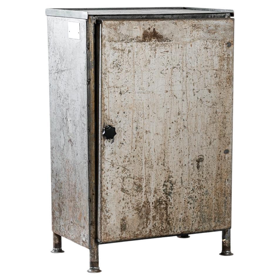 Retro Metal Wall Cabinet Industrial 2 Door Storage Unit Distressed Cuboard Shelf 