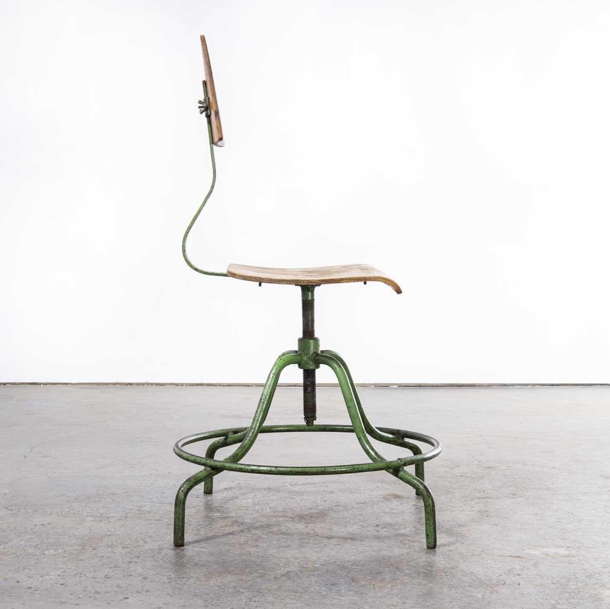 1950's Industrial Czech Swivel Chair, '1767.5' For Sale 3