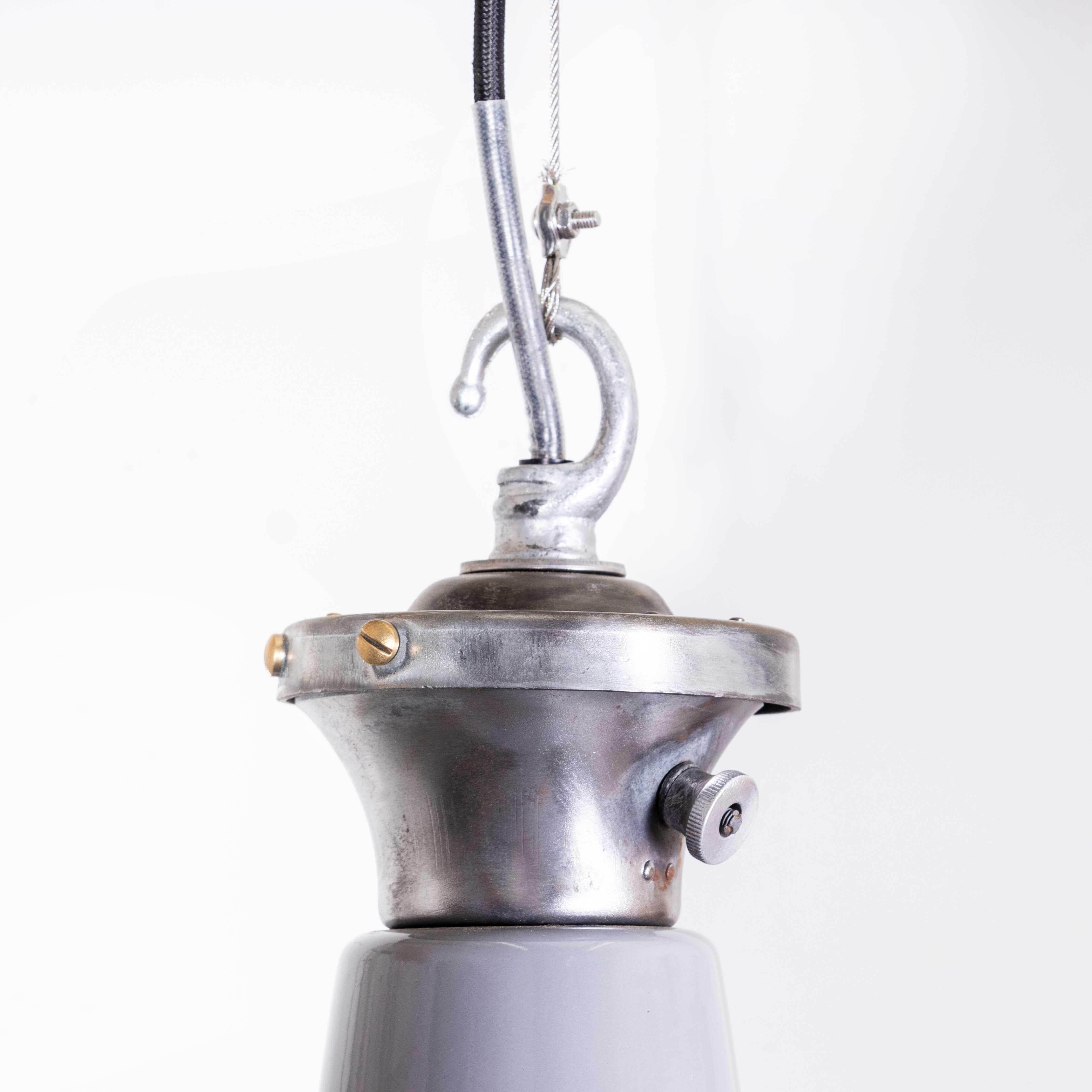 1950's Industrial White Benjamin Enamelled Pendant Lamps - 16 Inch For Sale 1