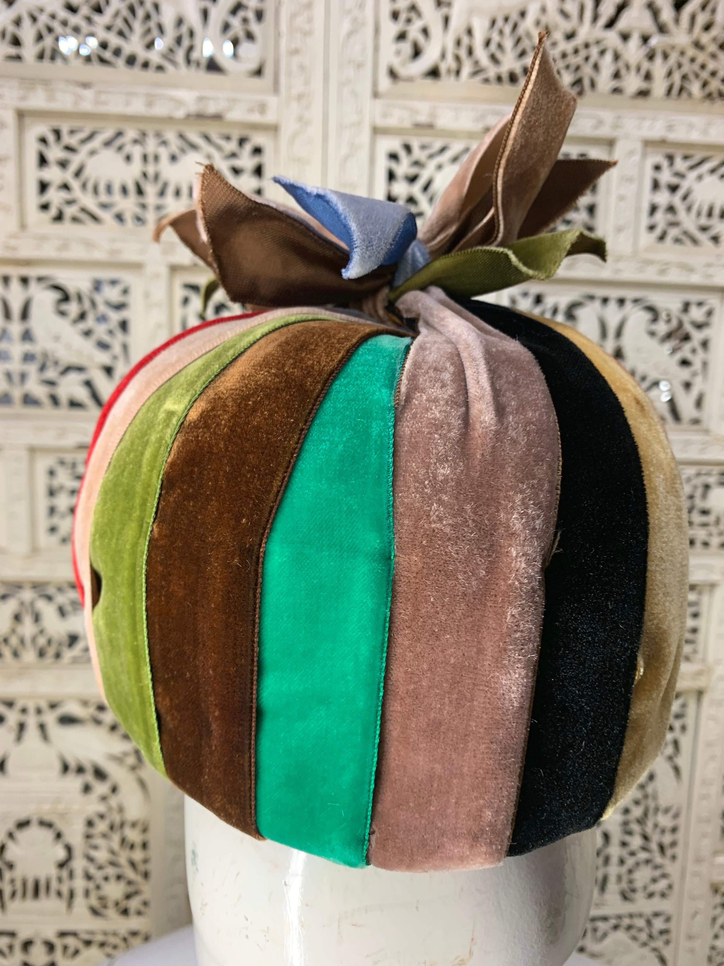 1950s Irina Roublon Couture Multicolor Velvet Ribbon Bubble Hat  In Good Condition For Sale In Gresham, OR
