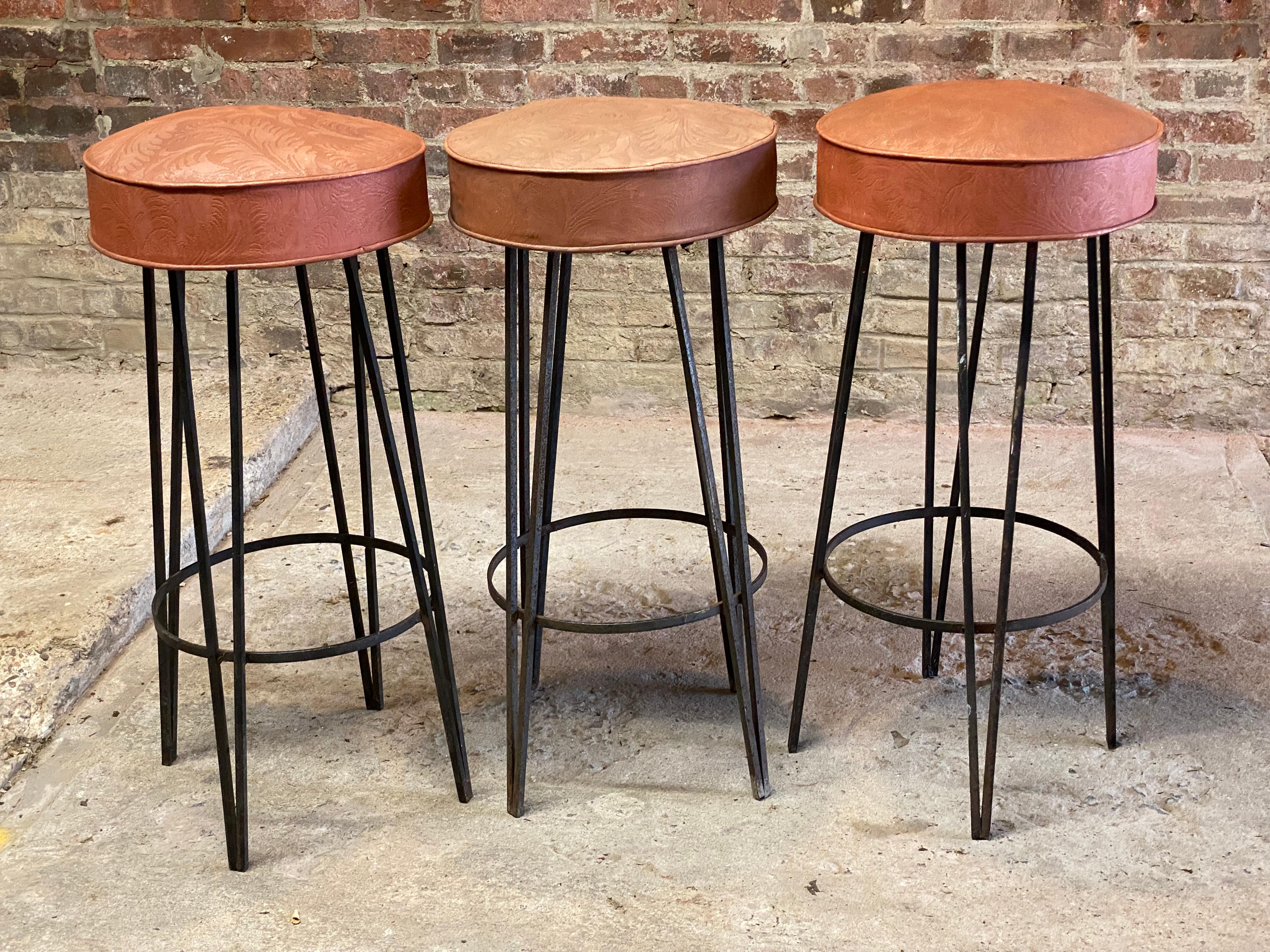 American 1950s Iron Hairpin Leg Bar Stools For Sale