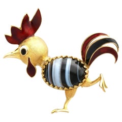 Vintage 1950s Italian 11.19ct Banded Agate, Enamel and 18k Yellow Gold Cockerel Brooch