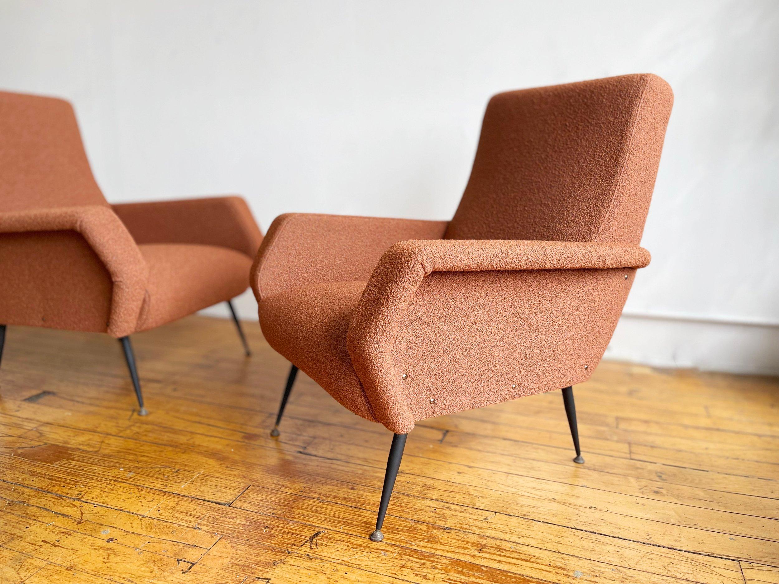 1950s, Italian Accent Chair Designed by Giuseppe Rossi Newly Upholstered Boucle For Sale 2