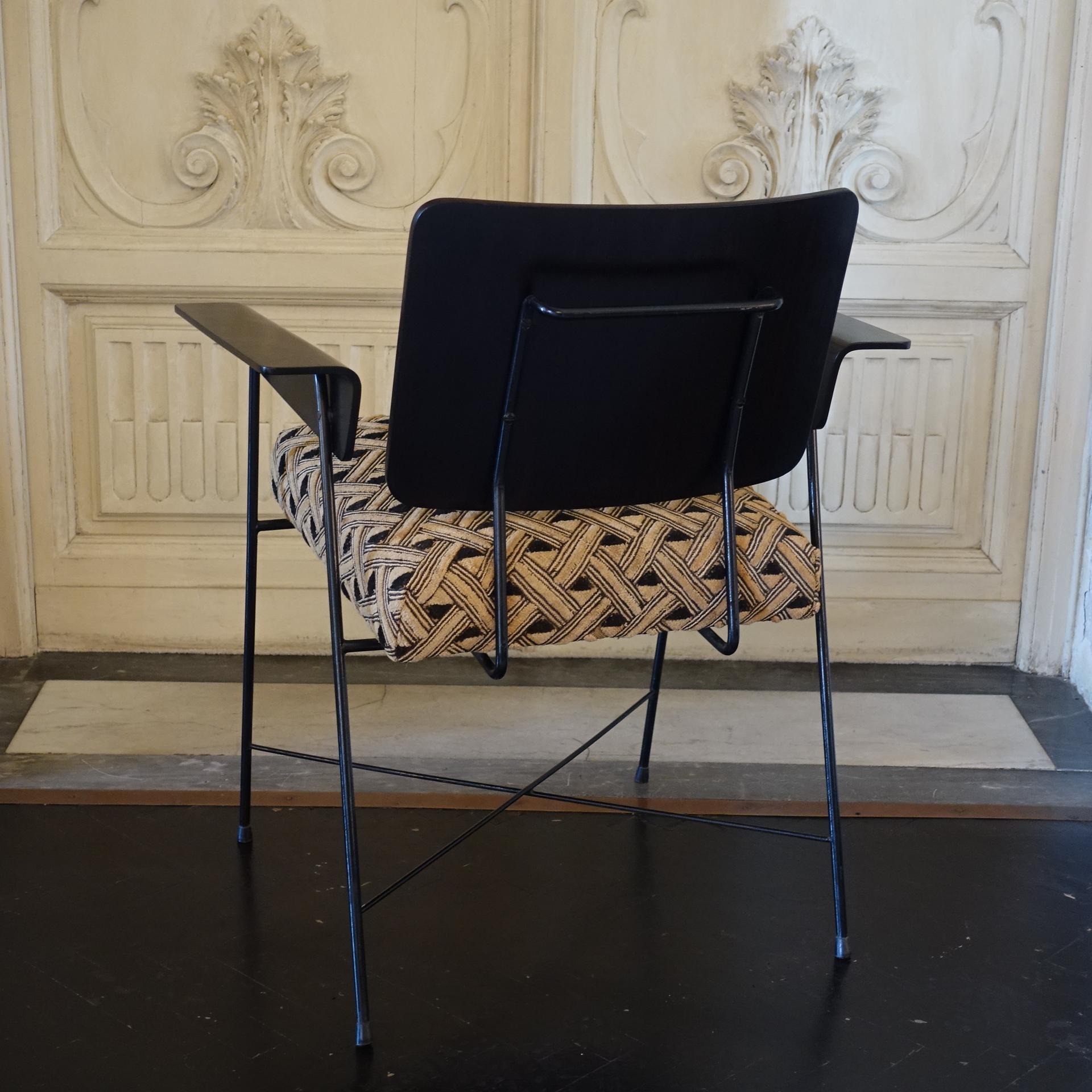 1950's Italian Armchair Black Wood and Steel, African Kuba Cloth Seat Cushion In Good Condition For Sale In Firenze, IT