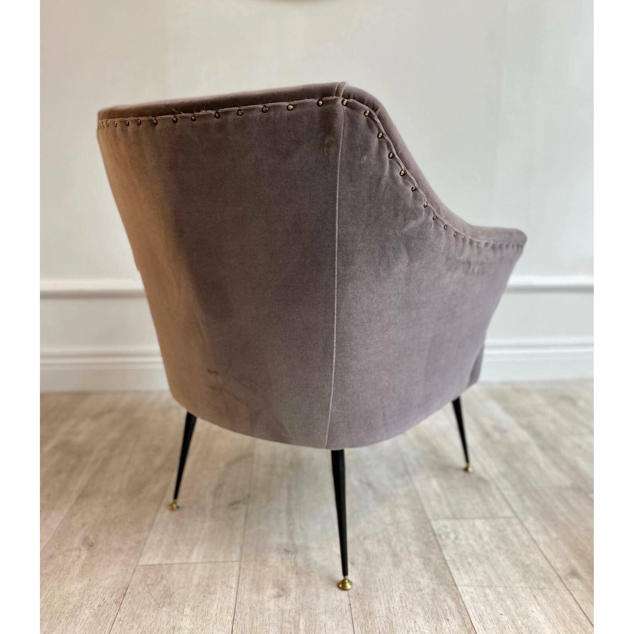 1950s Italian Armchair Grey Velvet in the Manner of Gio Ponti In Good Condition In London, GB