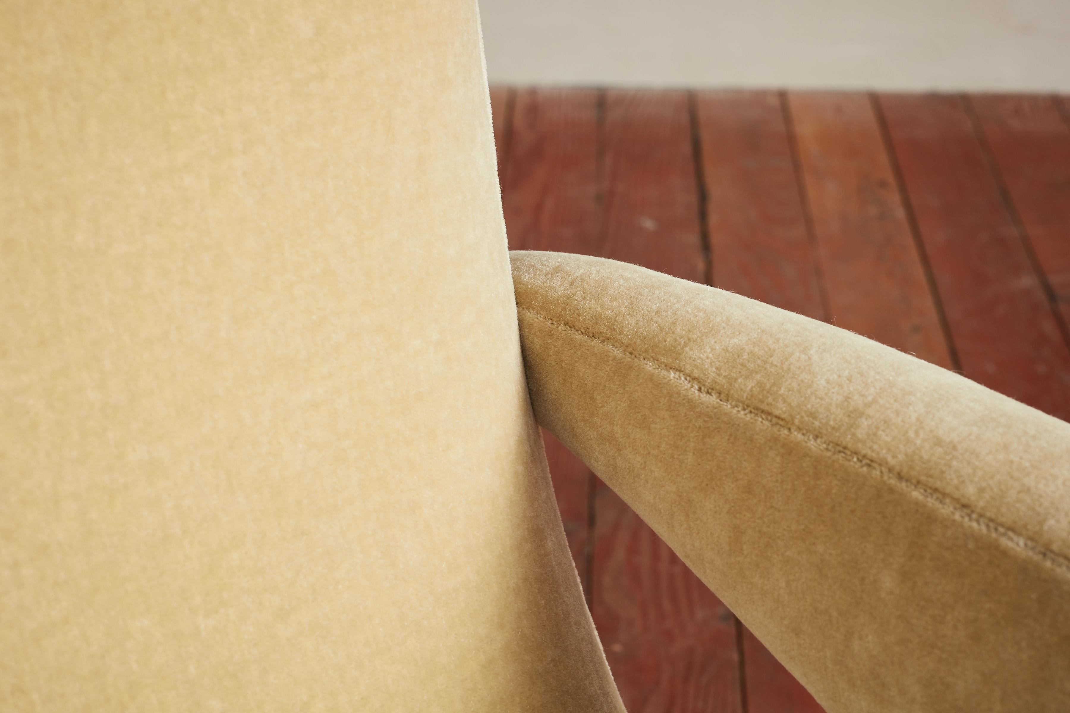 1950's Italian Armchairs For Sale 7