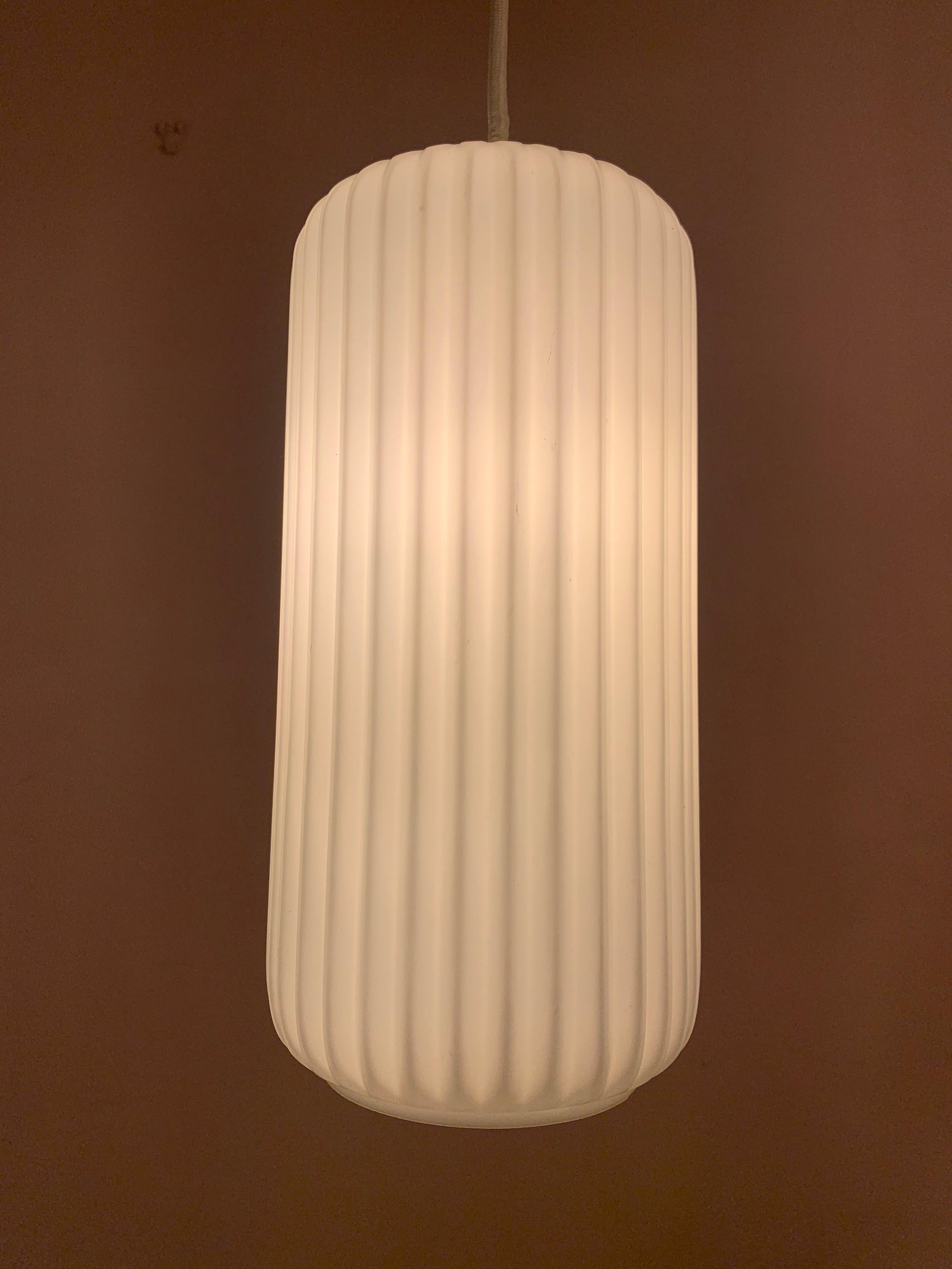 20th Century 1950s Italian Arredoluce Style Opaline Ribbed Glass Pendant Hanging Light