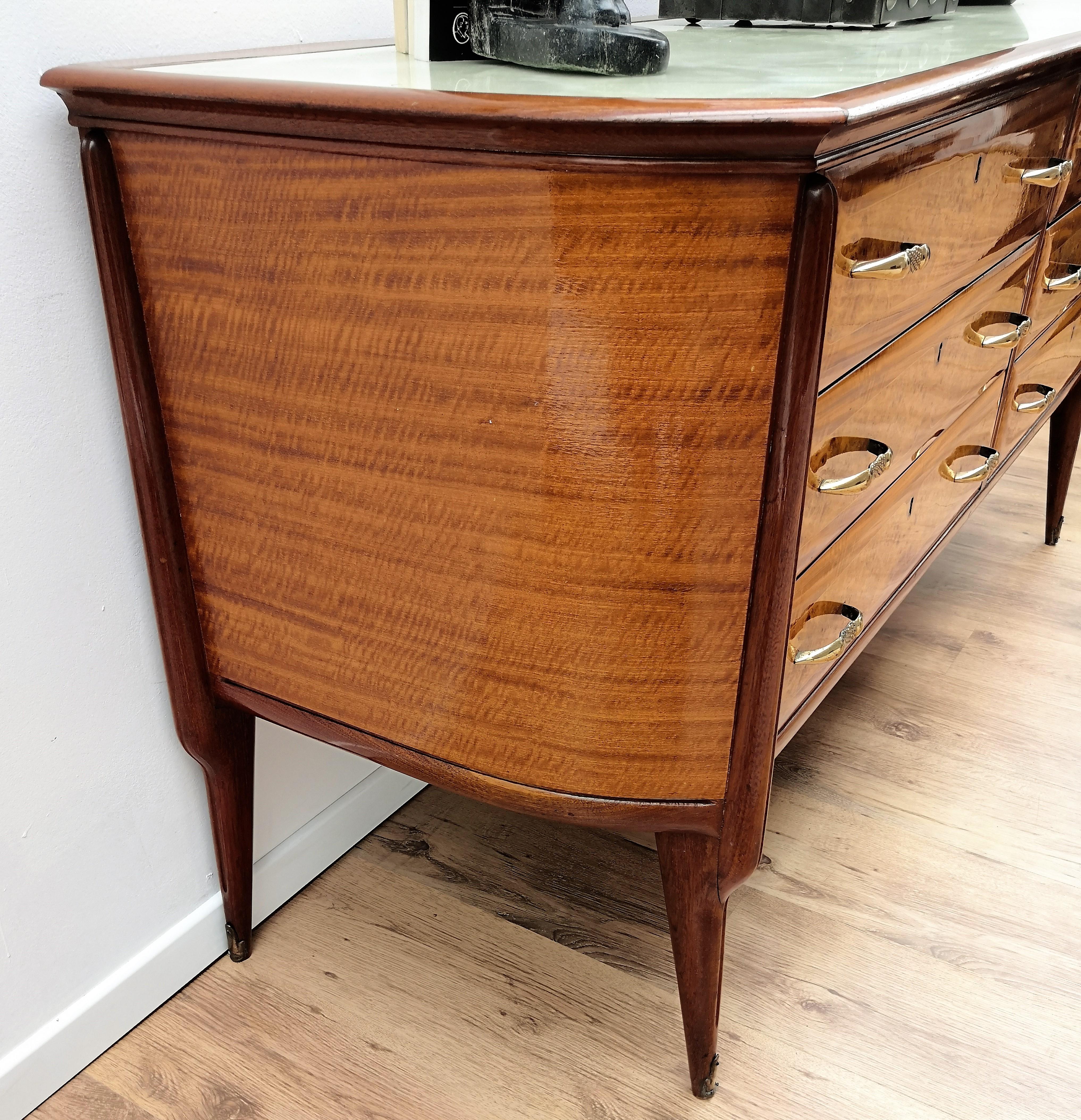 1950s Italian Art Deco Mid-Century Modern Burl Wood, Glass and Brass Sideboard 3