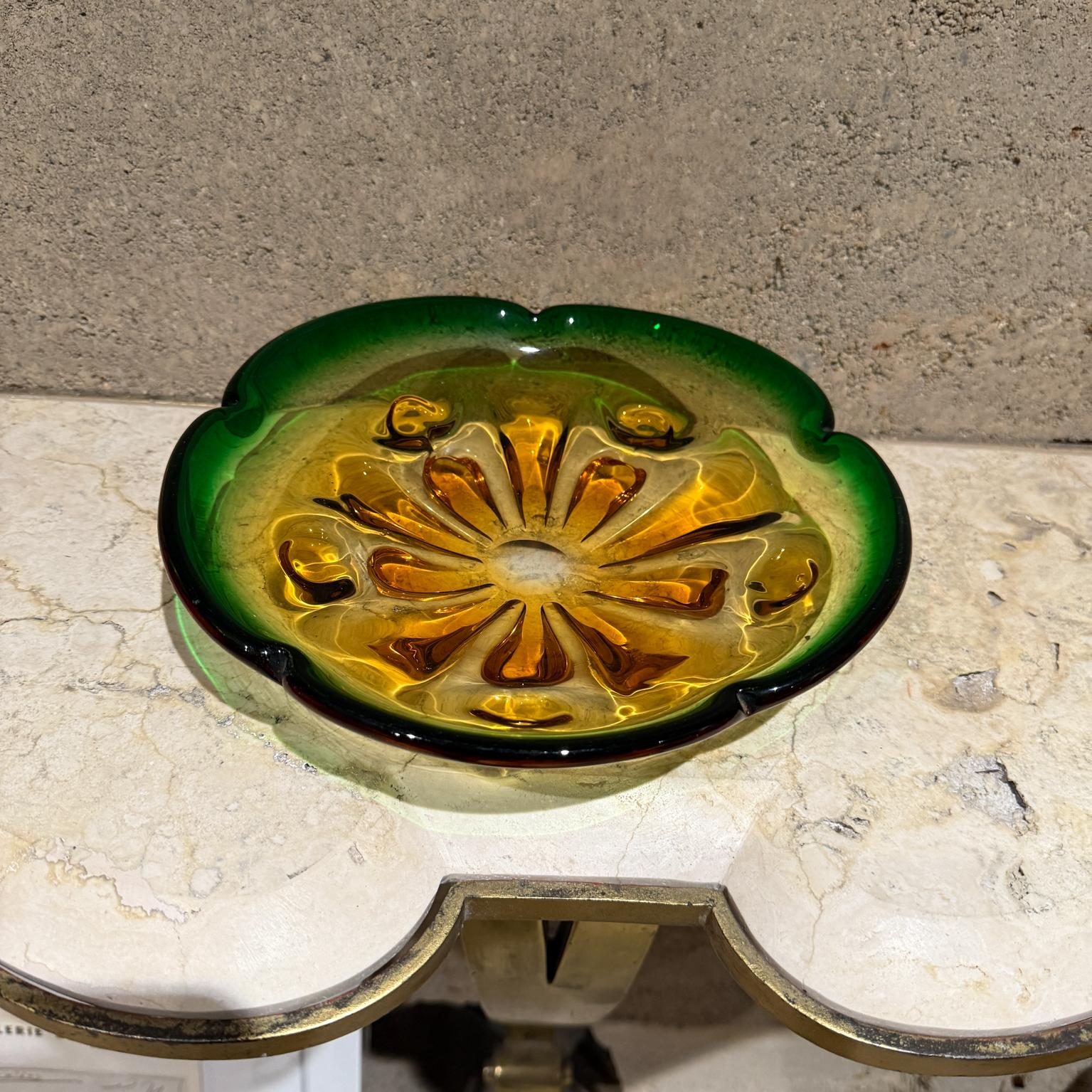 Mid-Century moderno Ciotola in vetro d'arte italiano del 1950 Greene & Greene, Murano Mid Century Modern Seguso in vendita