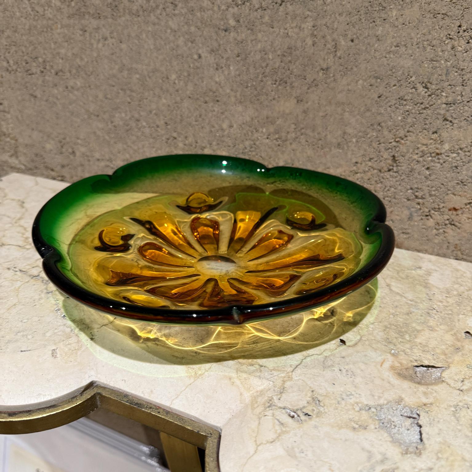Ciotola in vetro d'arte italiano del 1950 Greene & Greene, Murano Mid Century Modern Seguso In condizioni buone in vendita a Chula Vista, CA