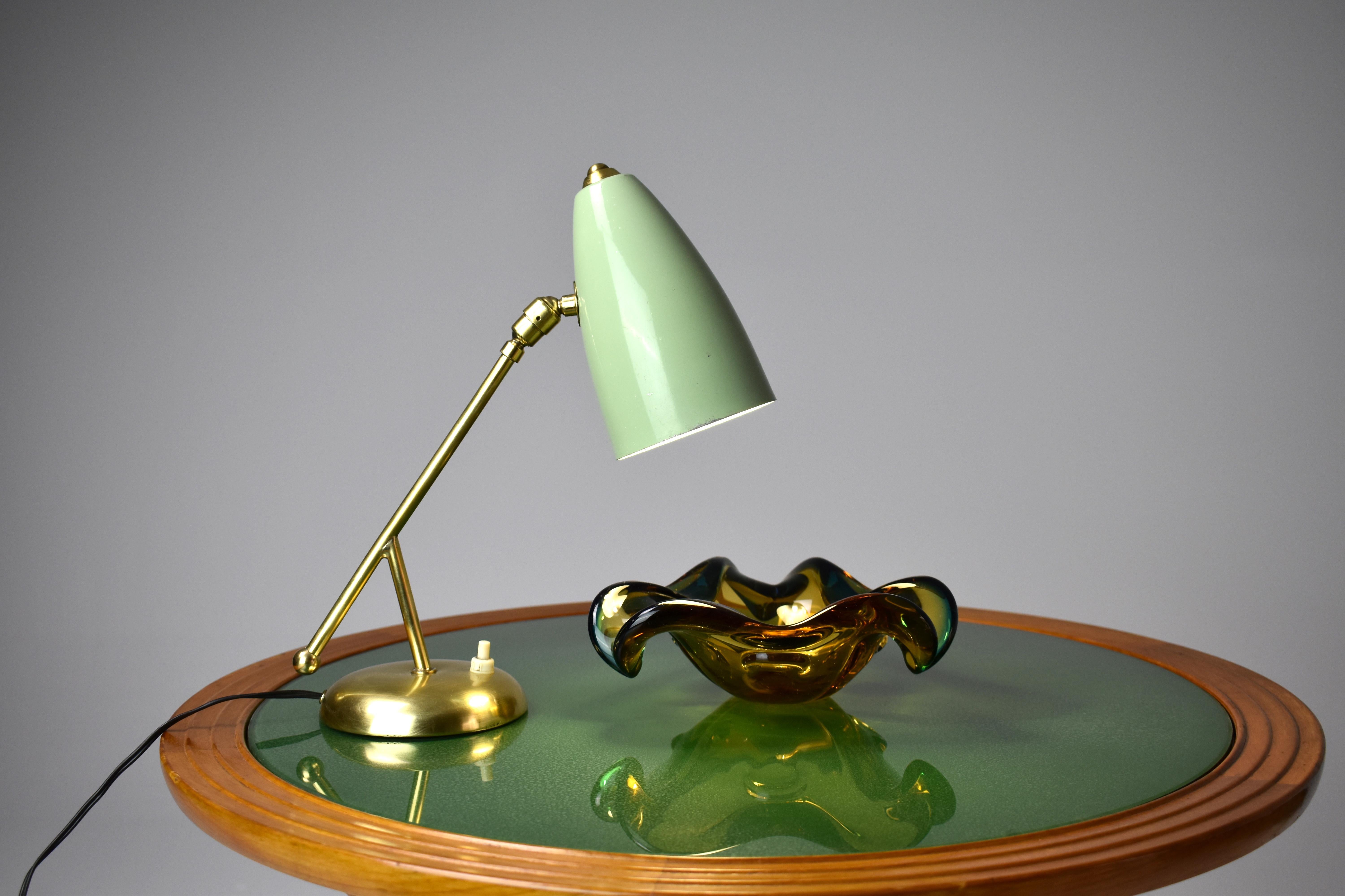 Mid-Century Modern 1950's Italian Articulating Desk Lamp  For Sale