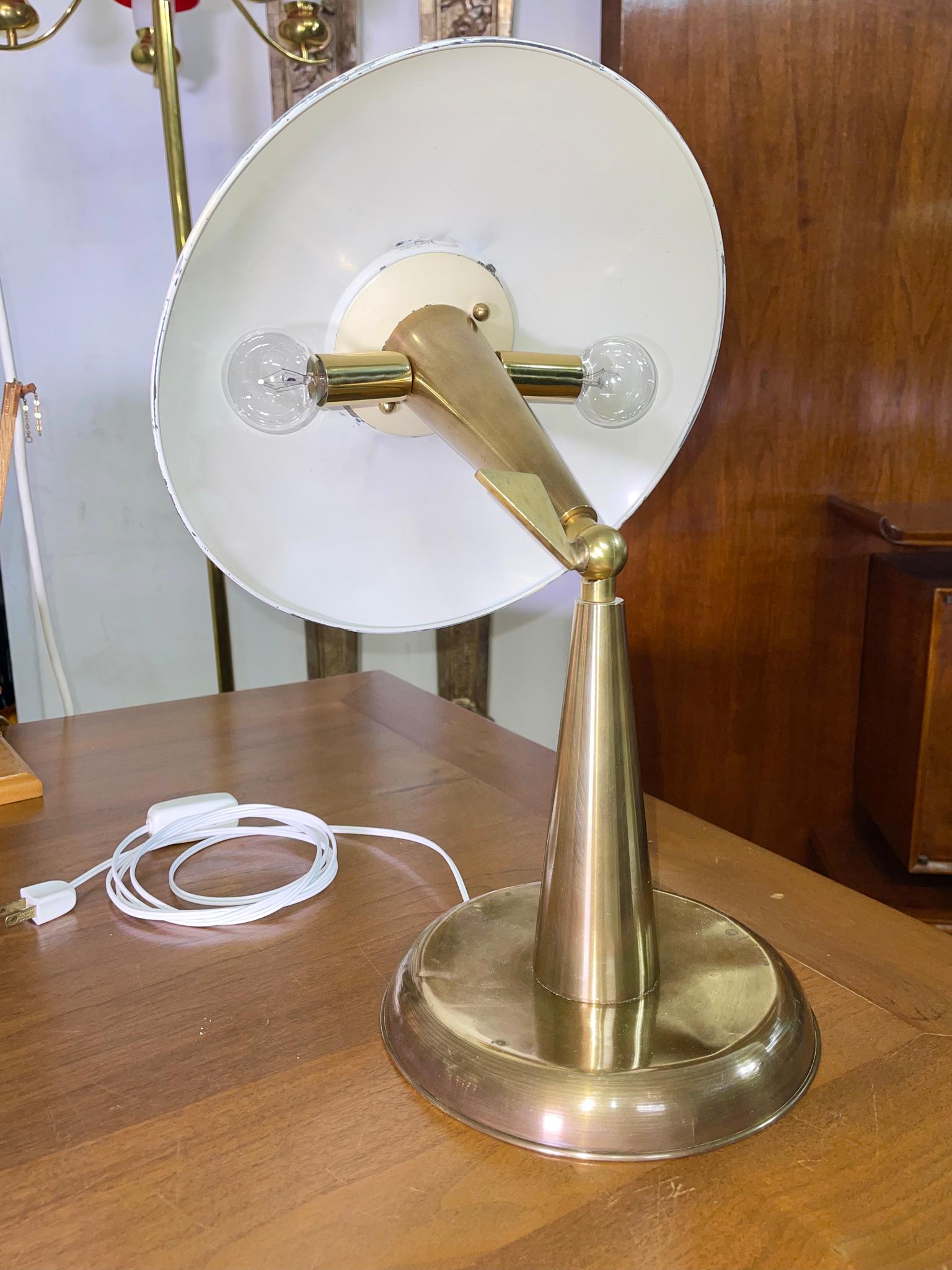 1950's Italian Articulating Desk Lamp In Good Condition In Hanover, MA