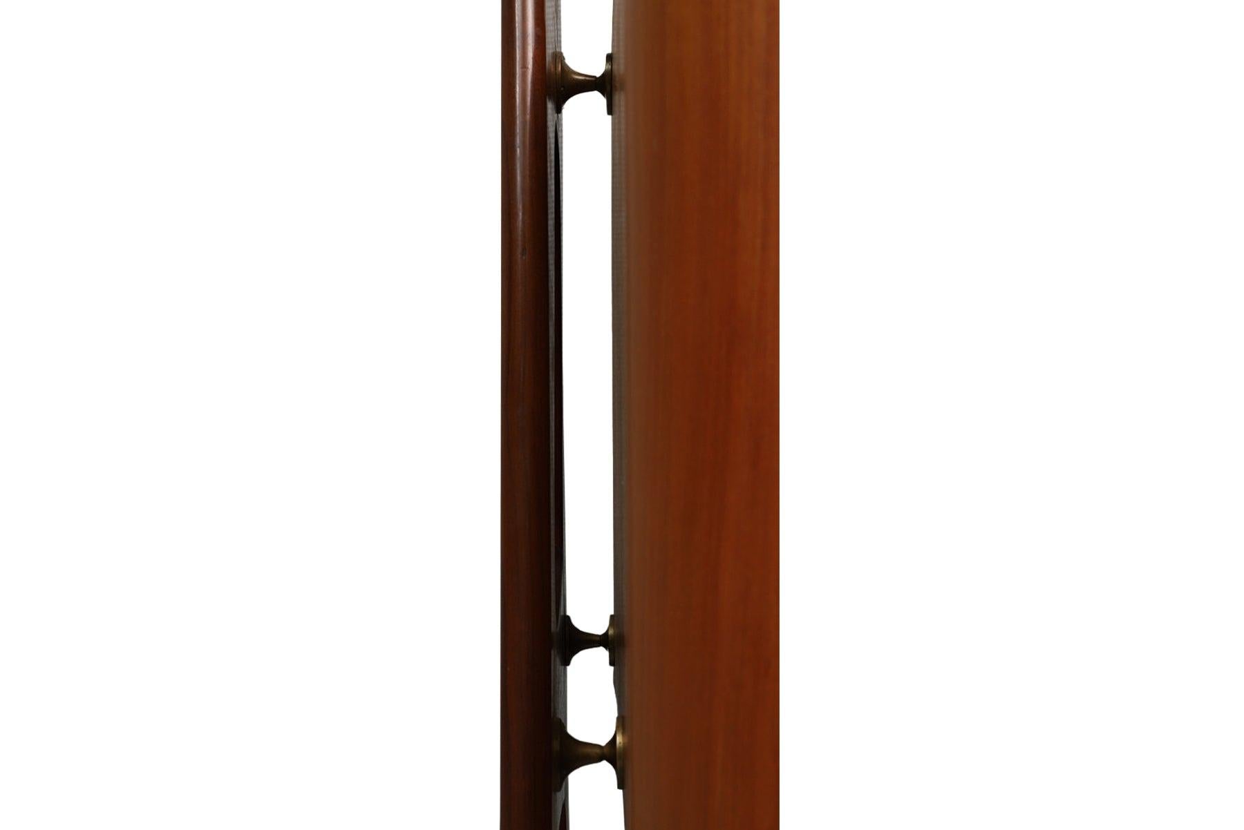 1950s Italian Atomic Sideboard in the Manner of Vittorio Dassi In Good Condition For Sale In Berkeley, CA