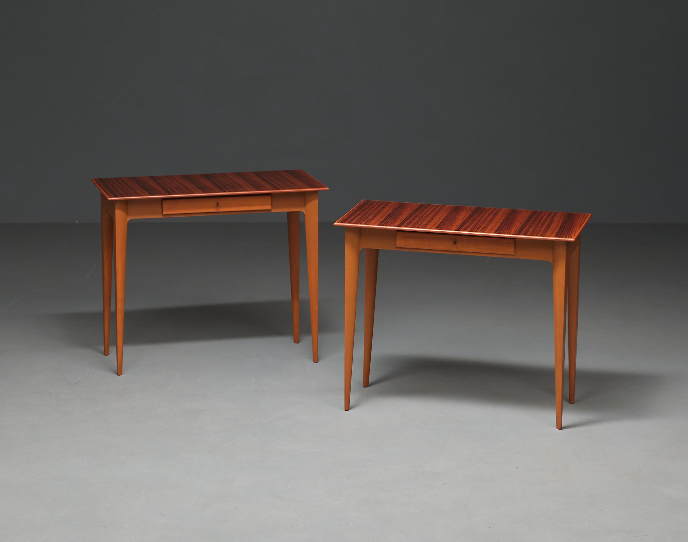 1950s Italian Bedside Tables - Exquisite Woodwork and Airy Design For Sale 3