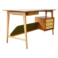1950s Italian Beechwood Desk in the Manner of Gio Ponti
