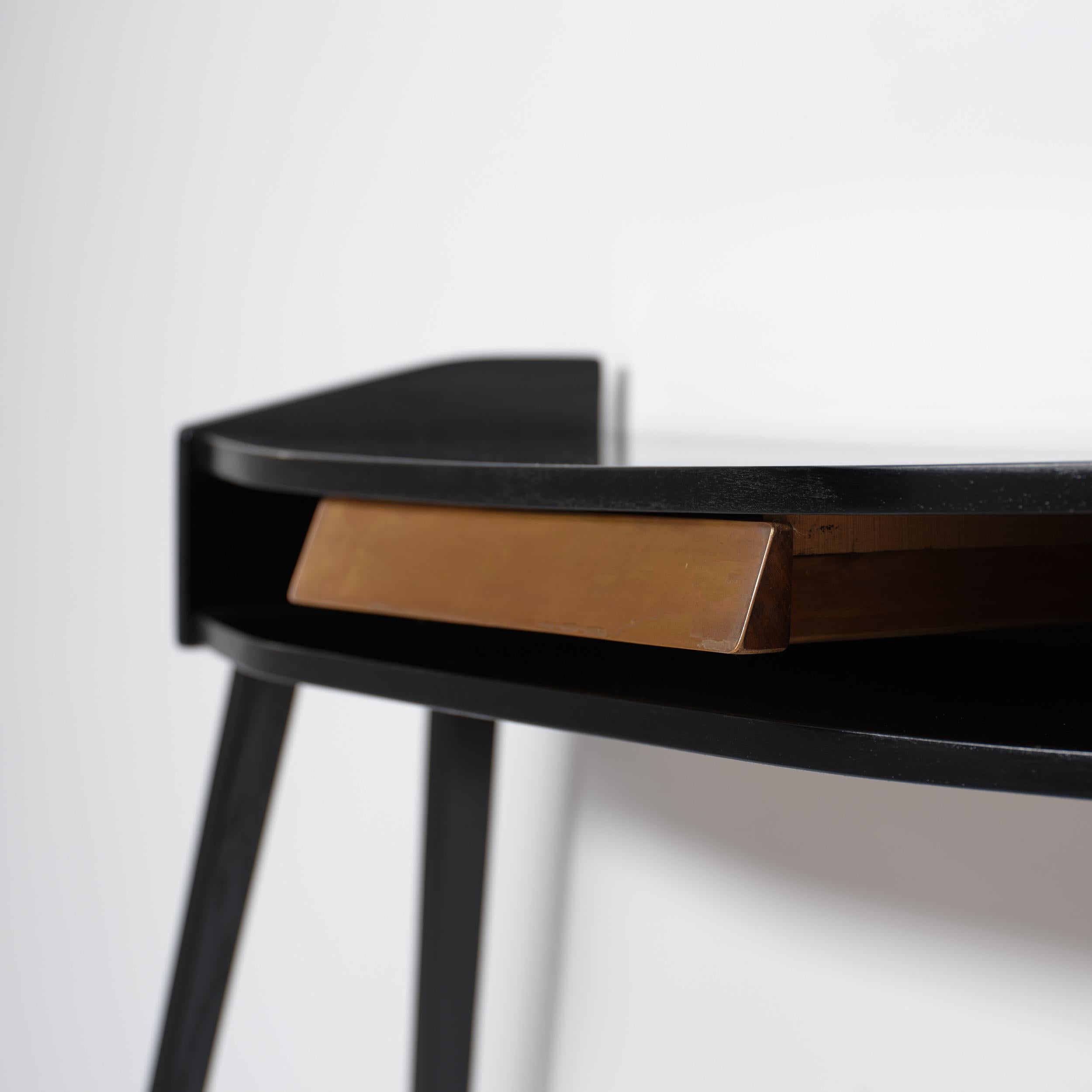 1950s Italian Black Lacquered Wood Console with Brass Drawer Front For Sale 3