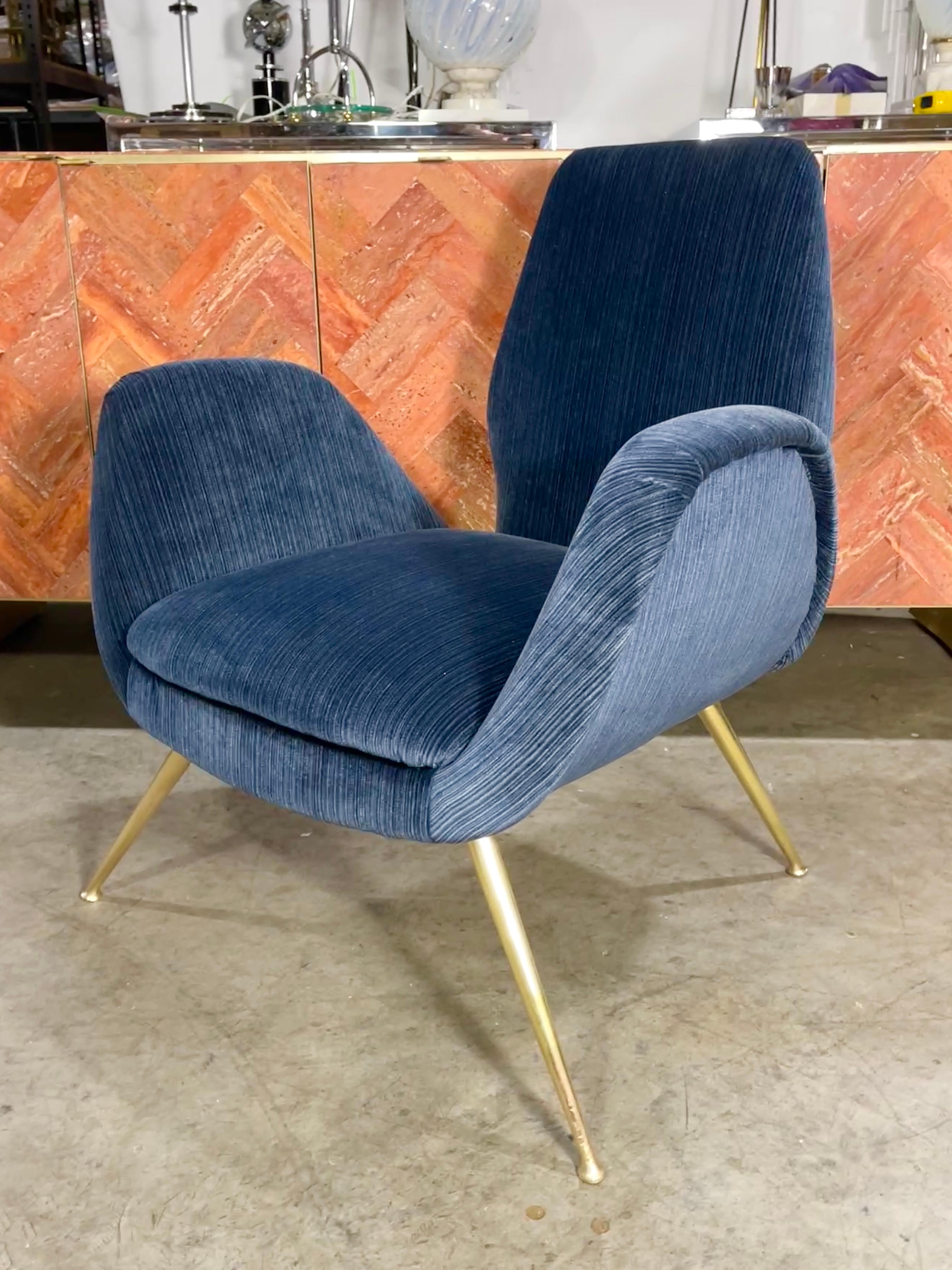 Silla de tocador italiana de los años 50 con patas ensanchadas de latón Moderno de mediados de siglo en venta