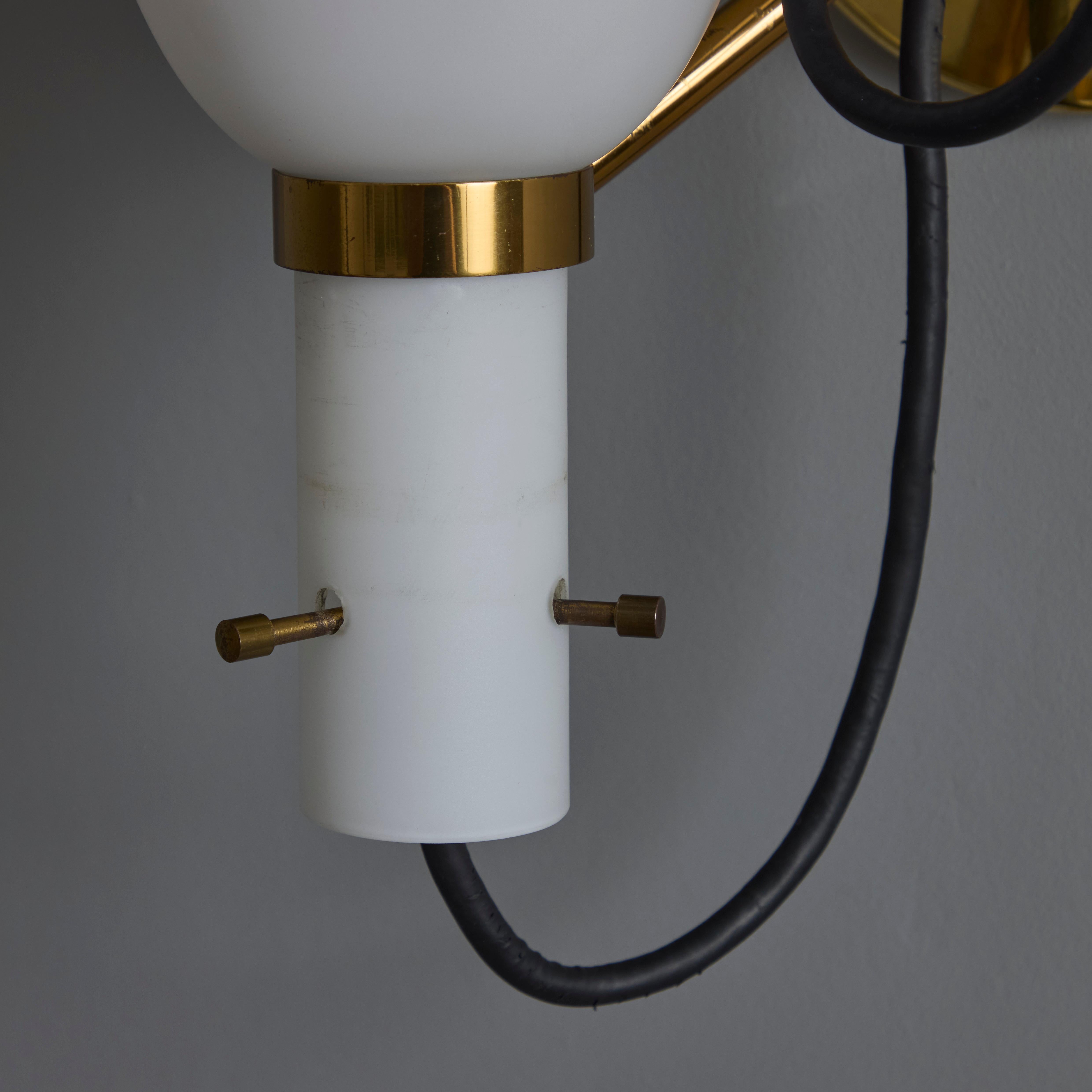 1950s Italian Brass and Opaline Glass Double Sconce in the Manner of Stilnovo For Sale 8