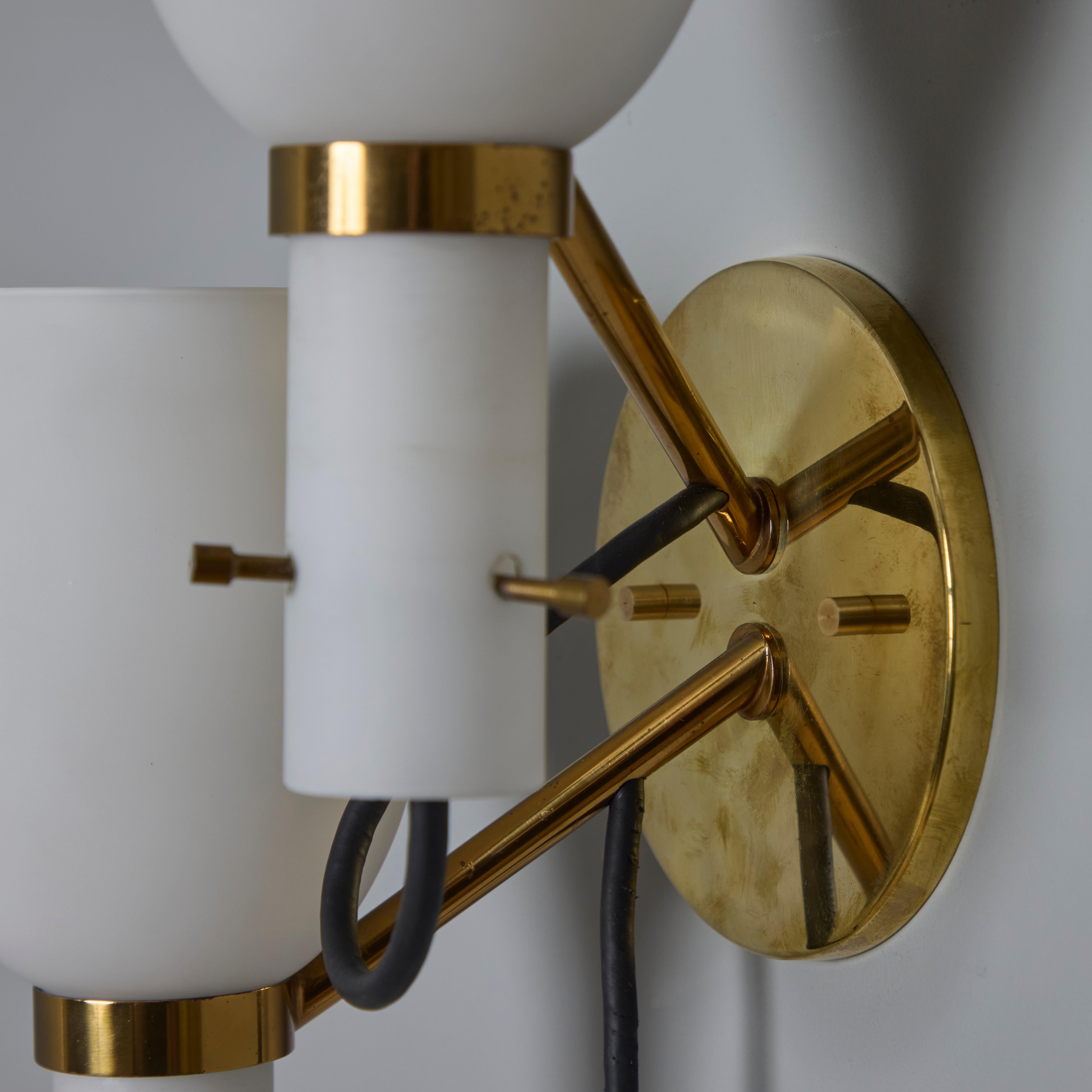 1950s Italian Brass and Opaline Glass Double Sconce in the Manner of Stilnovo For Sale 10