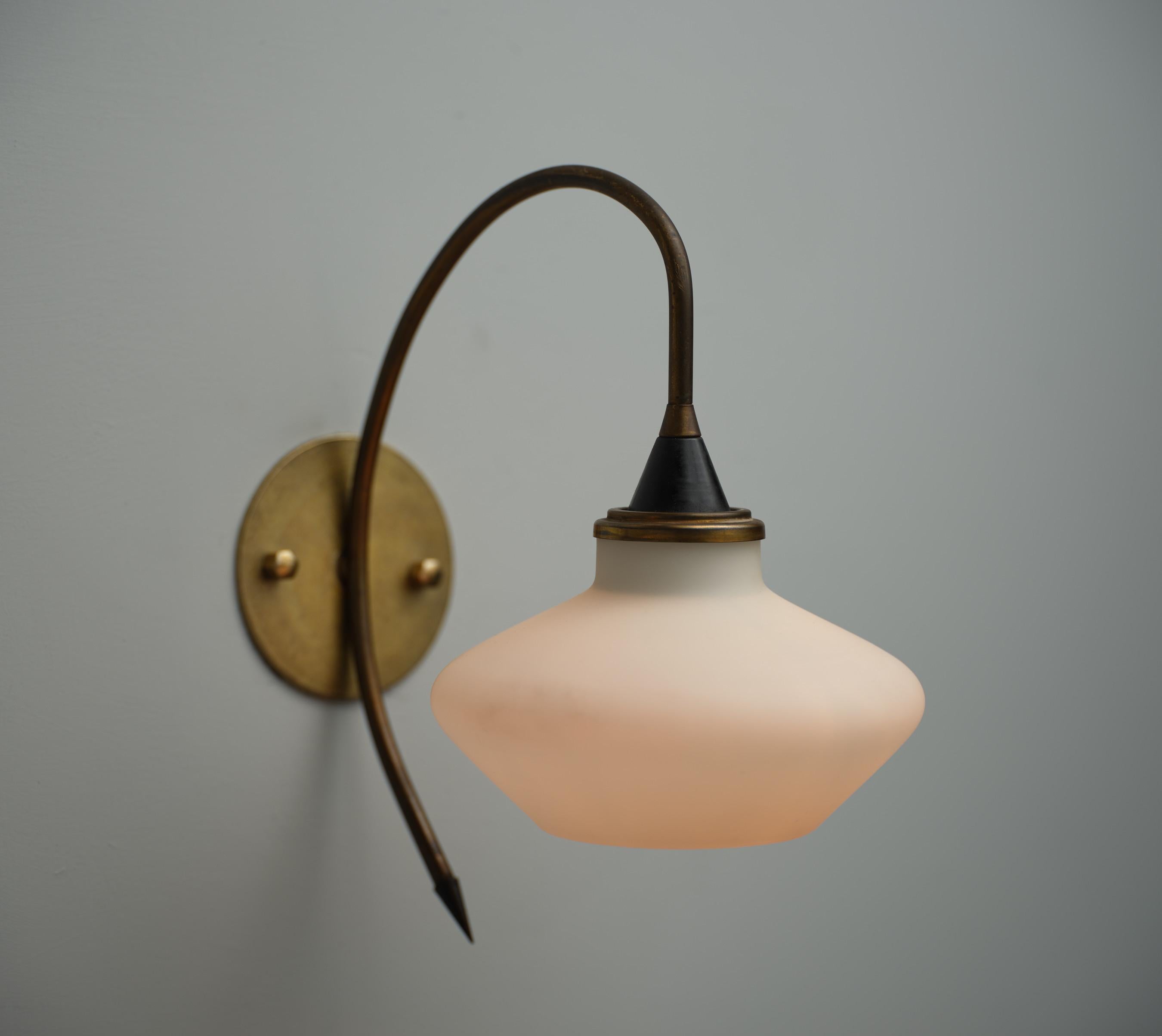 1950s Italian Brass and Opaline Glass Wall Sconces In Good Condition In Rome, IT