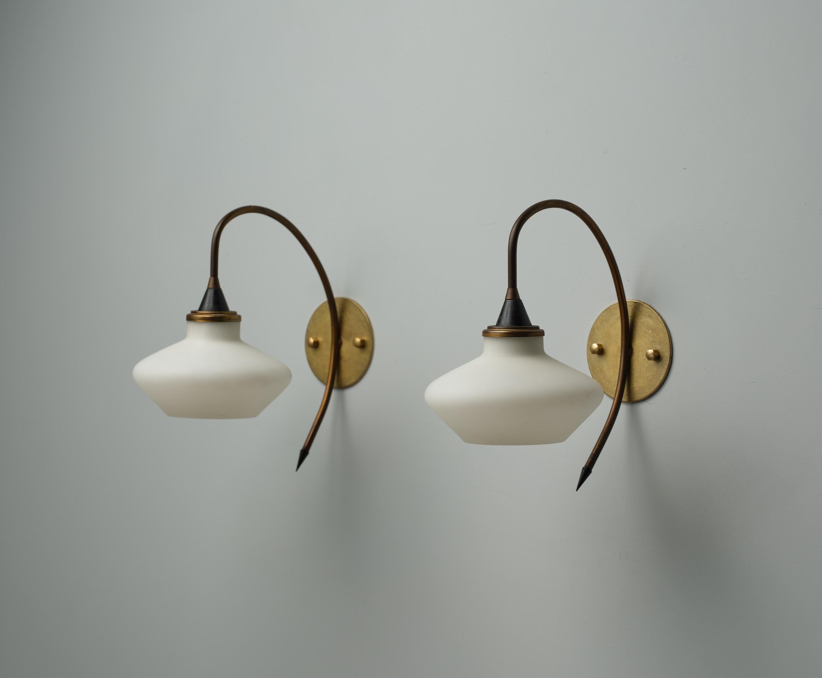 1950s Italian Brass and Opaline Glass Wall Sconces 2